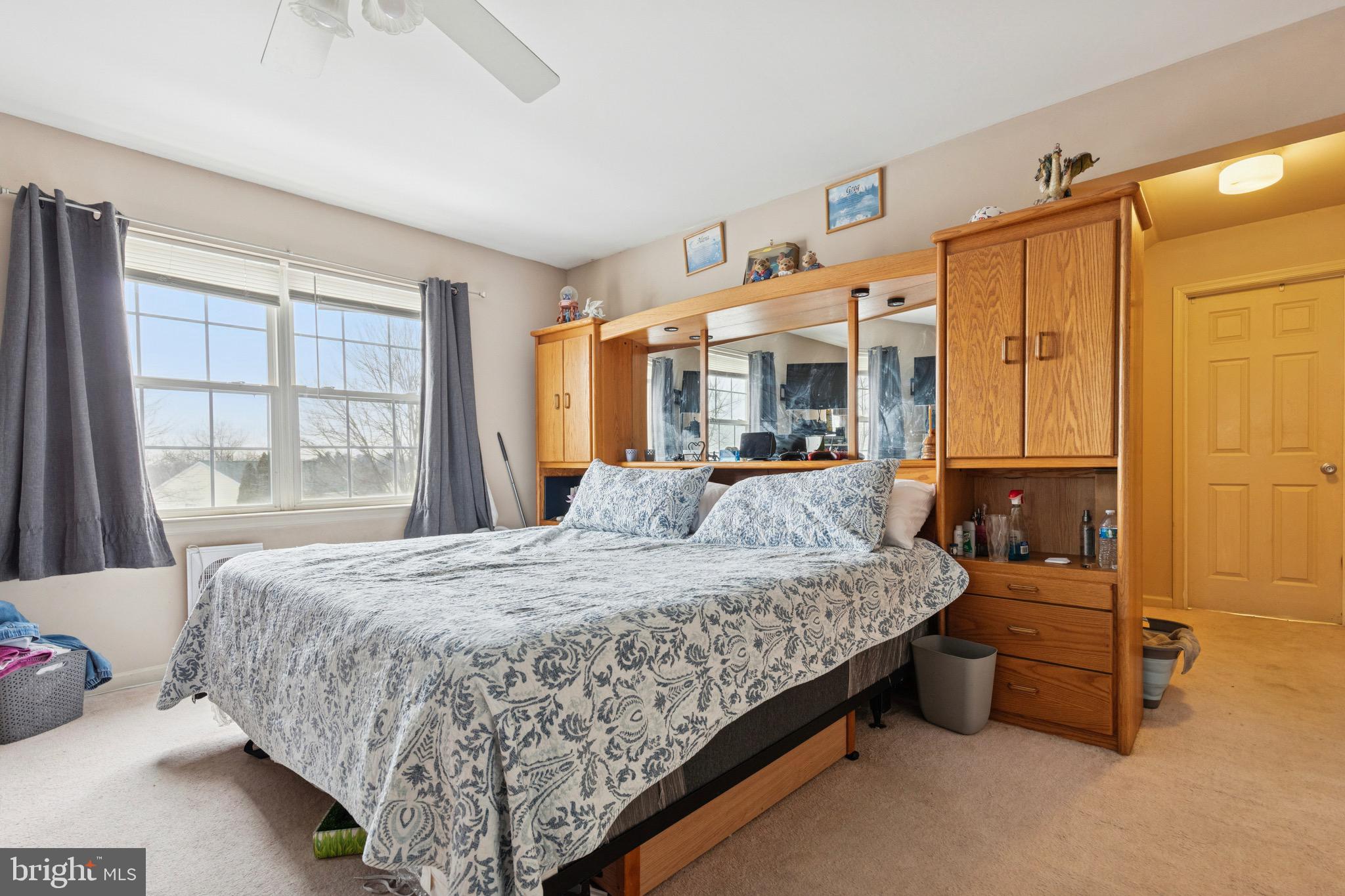 WINDING BROOK ESTS - Residential