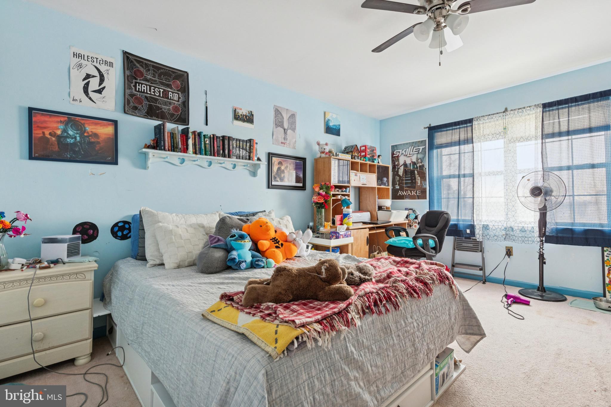 WINDING BROOK ESTS - Residential