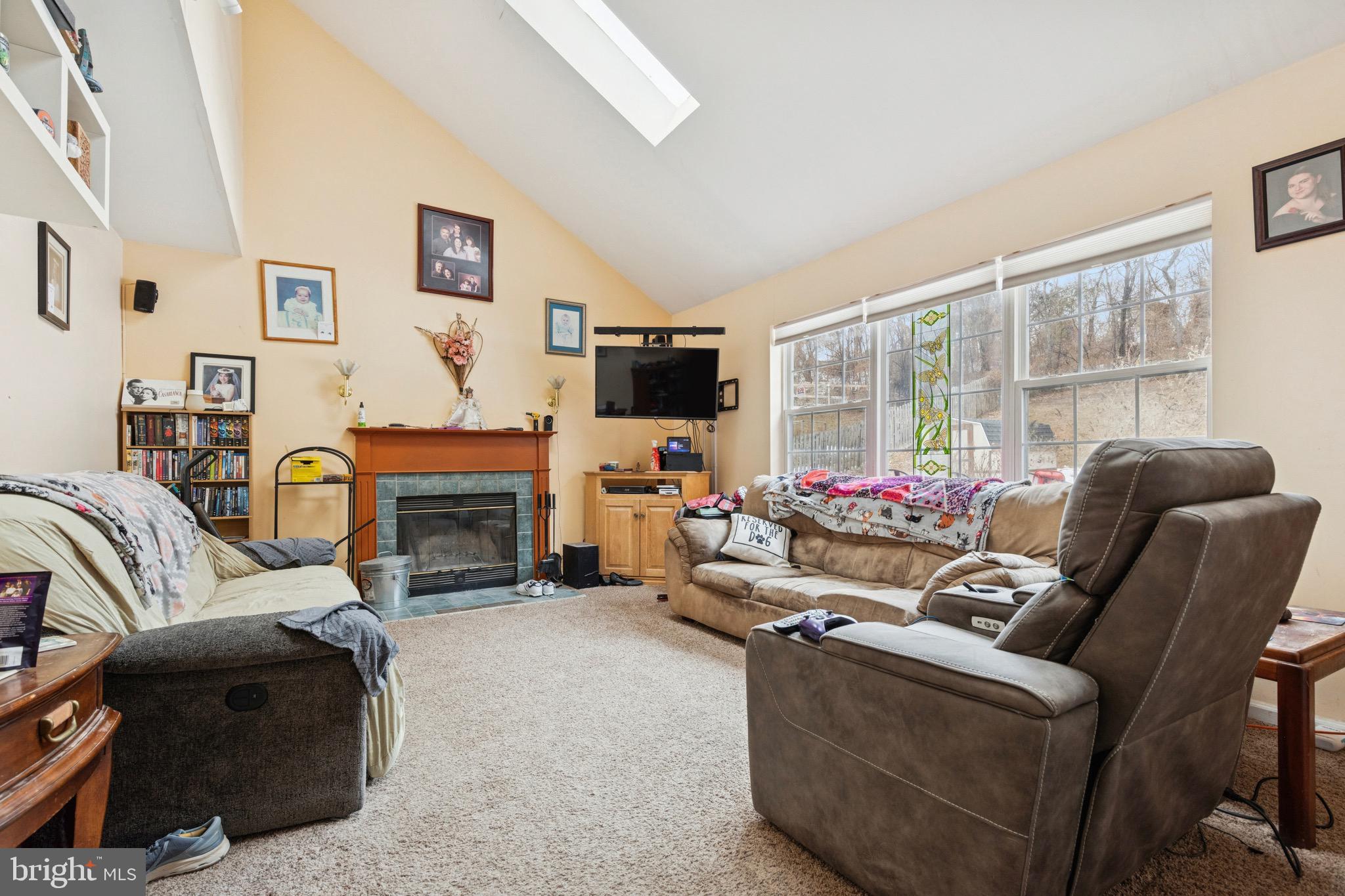 WINDING BROOK ESTS - Residential