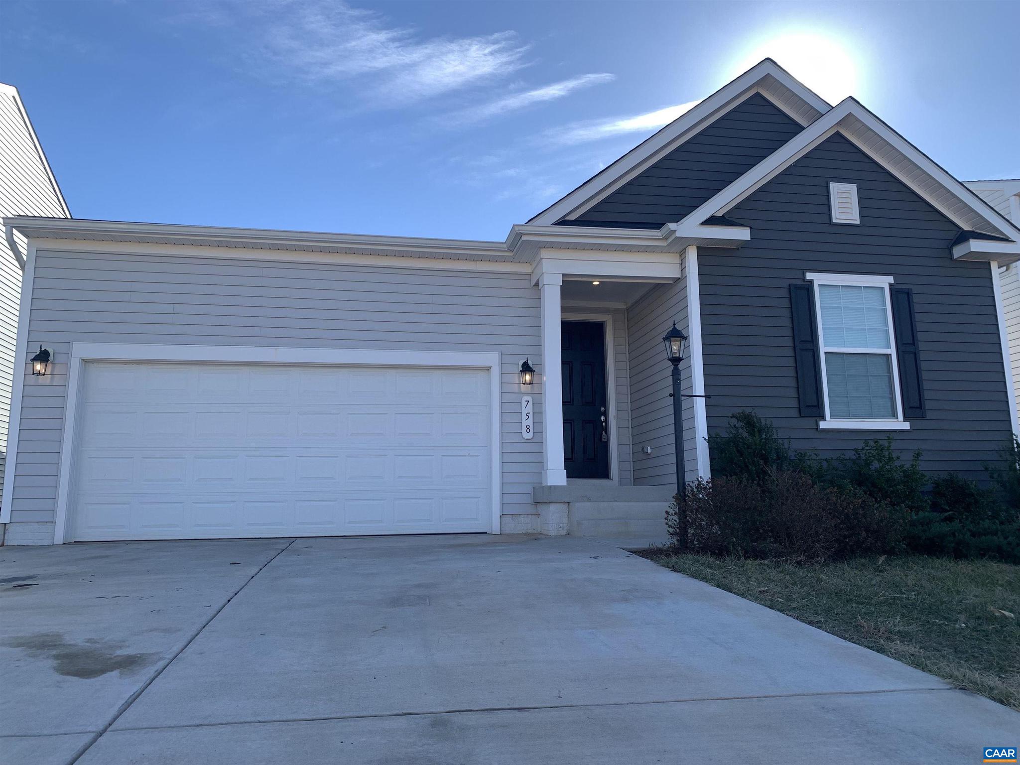 UNKNOWN - Residential Lease