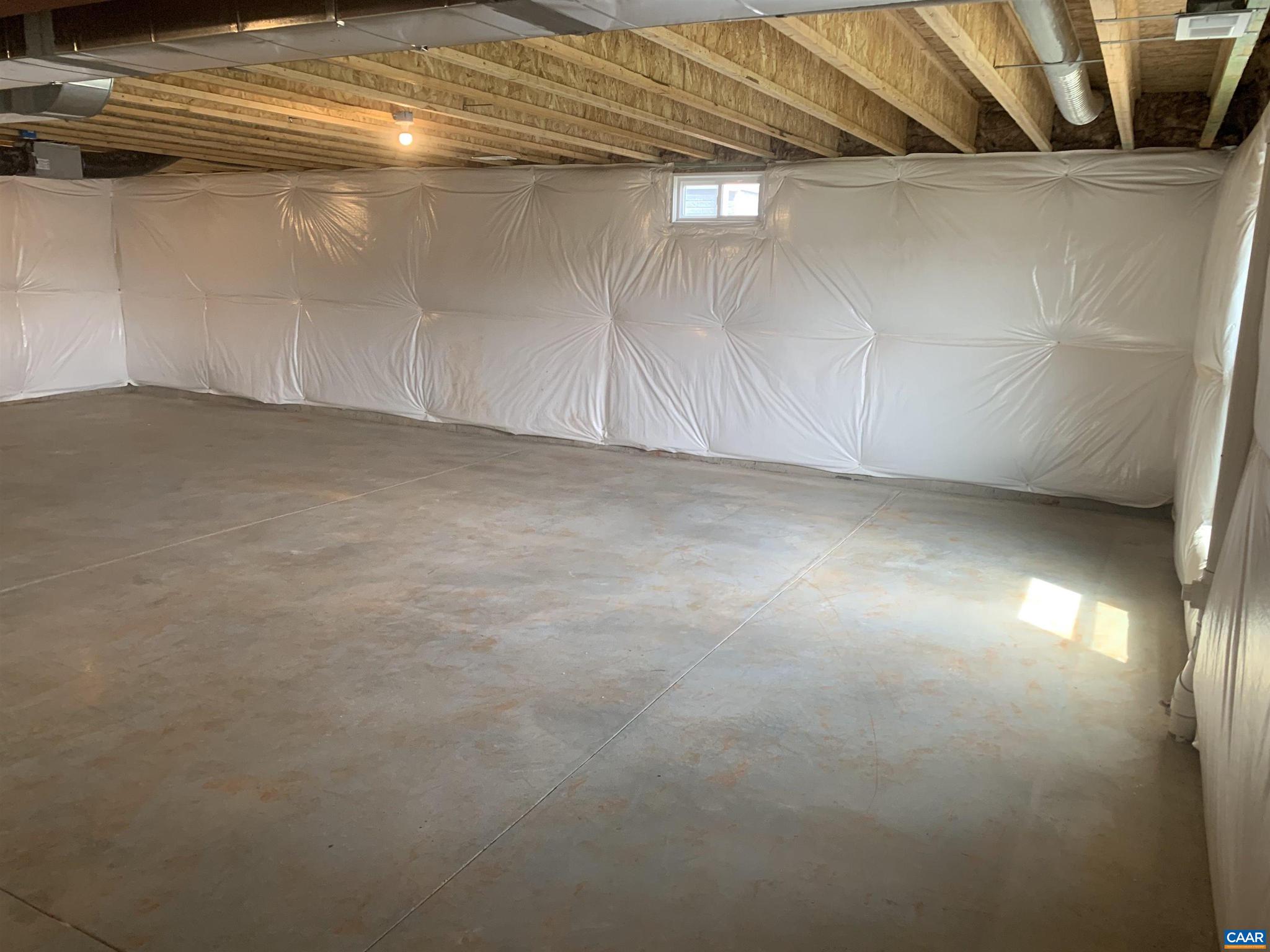 UNKNOWN - Residential Lease