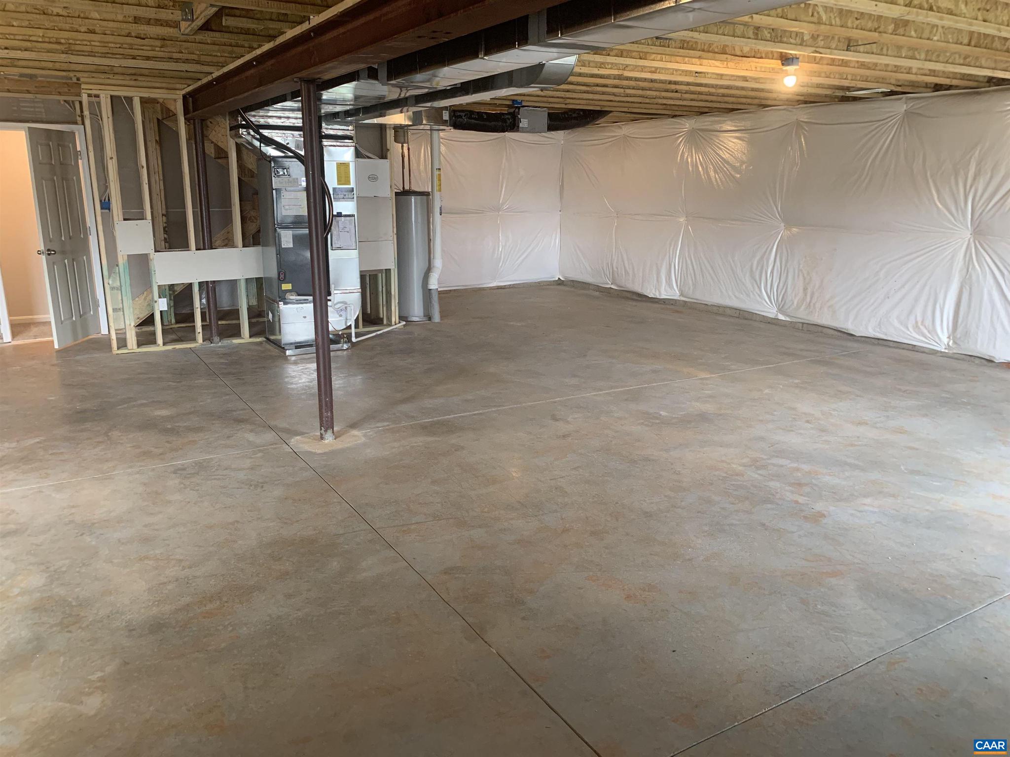 UNKNOWN - Residential Lease