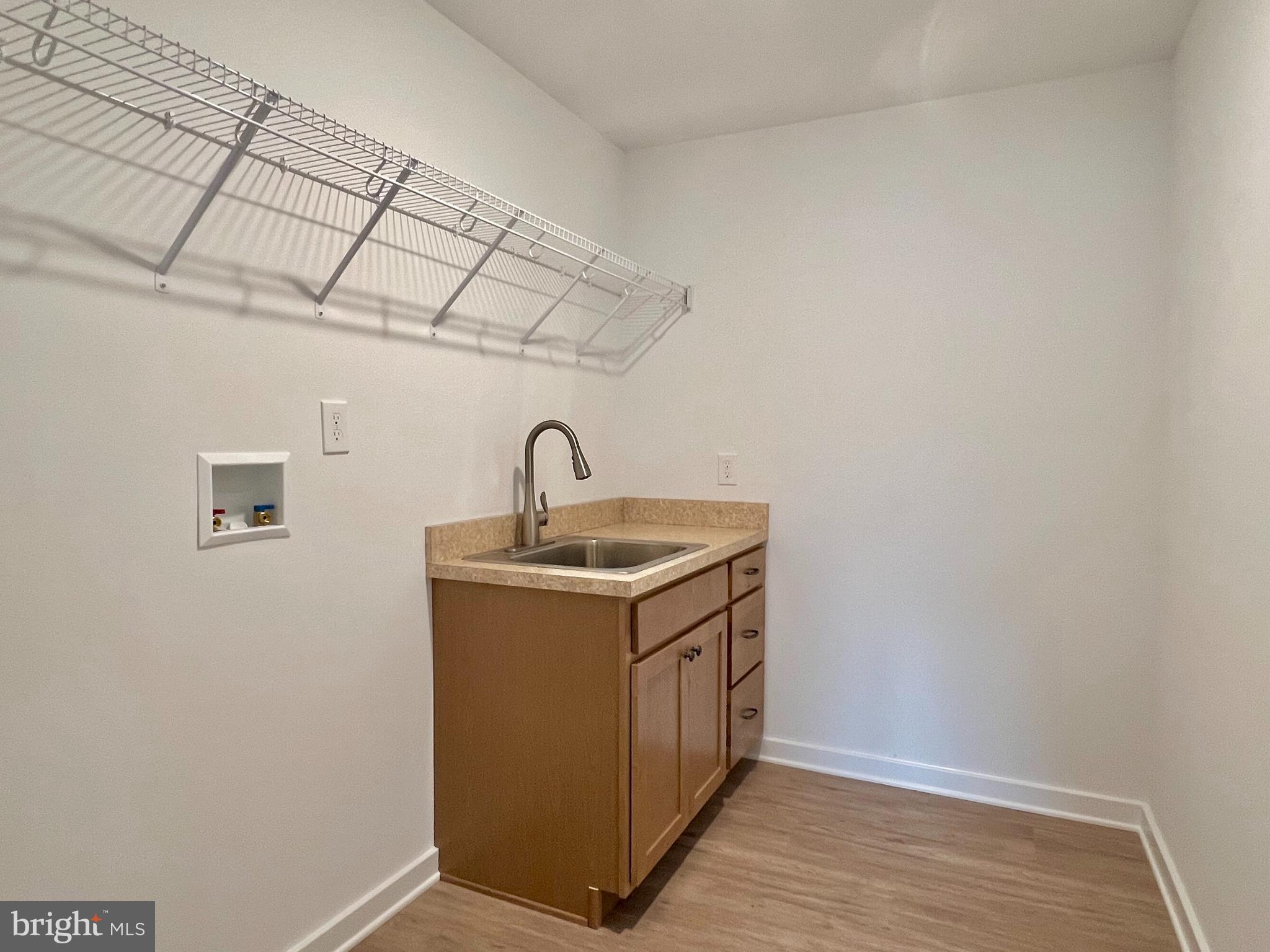 CARDINAL POINTE - Residential