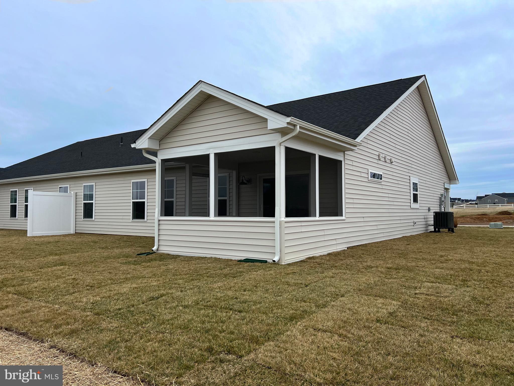 CARDINAL POINTE - Residential