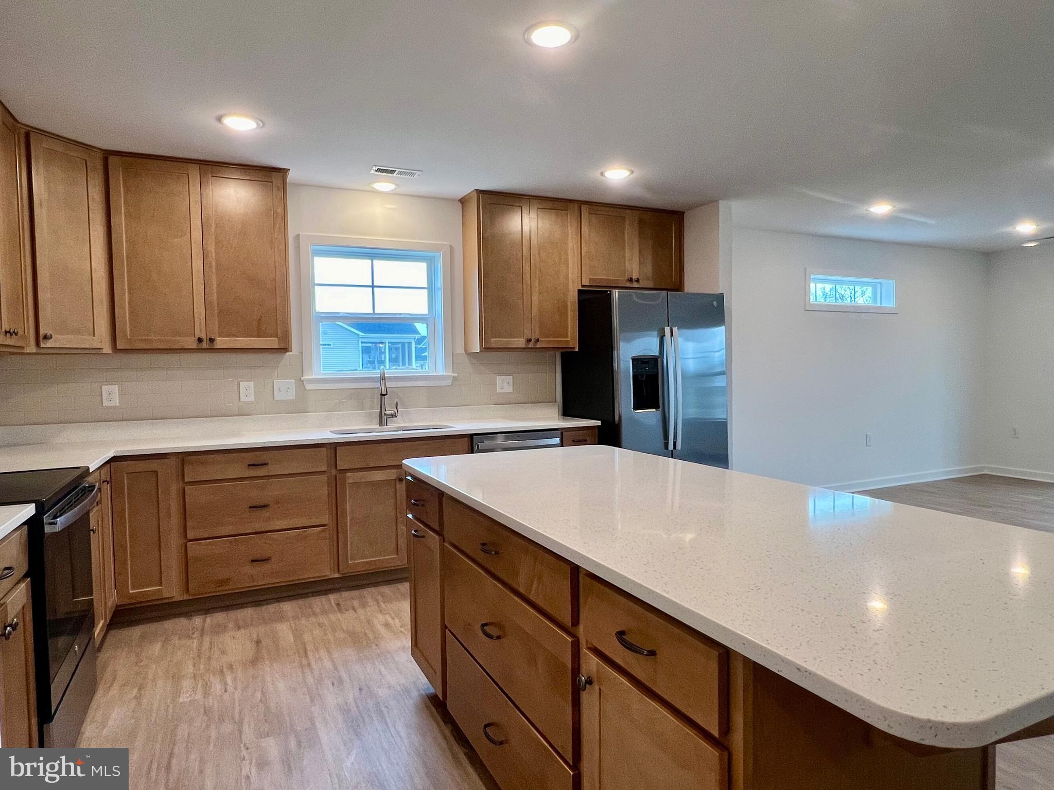 CARDINAL POINTE - Residential