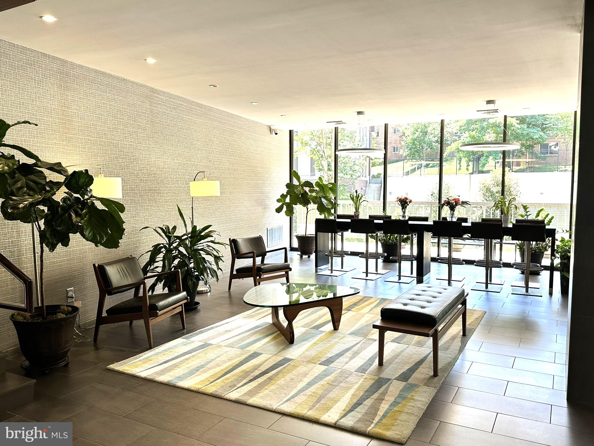 CARLYLE HOUSE - Residential Lease