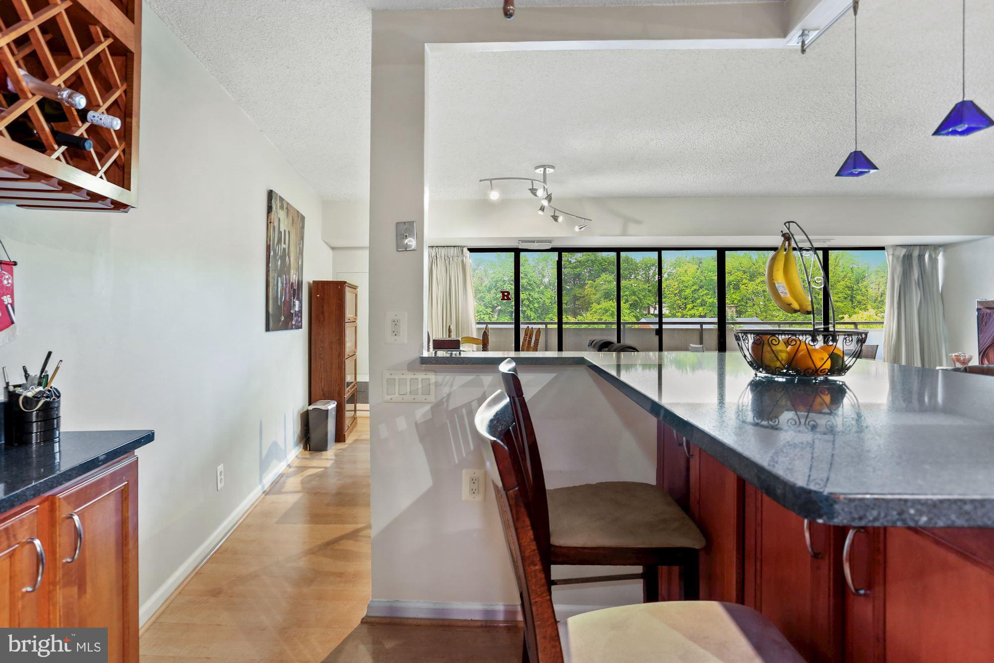 CARLYLE HOUSE - Residential Lease