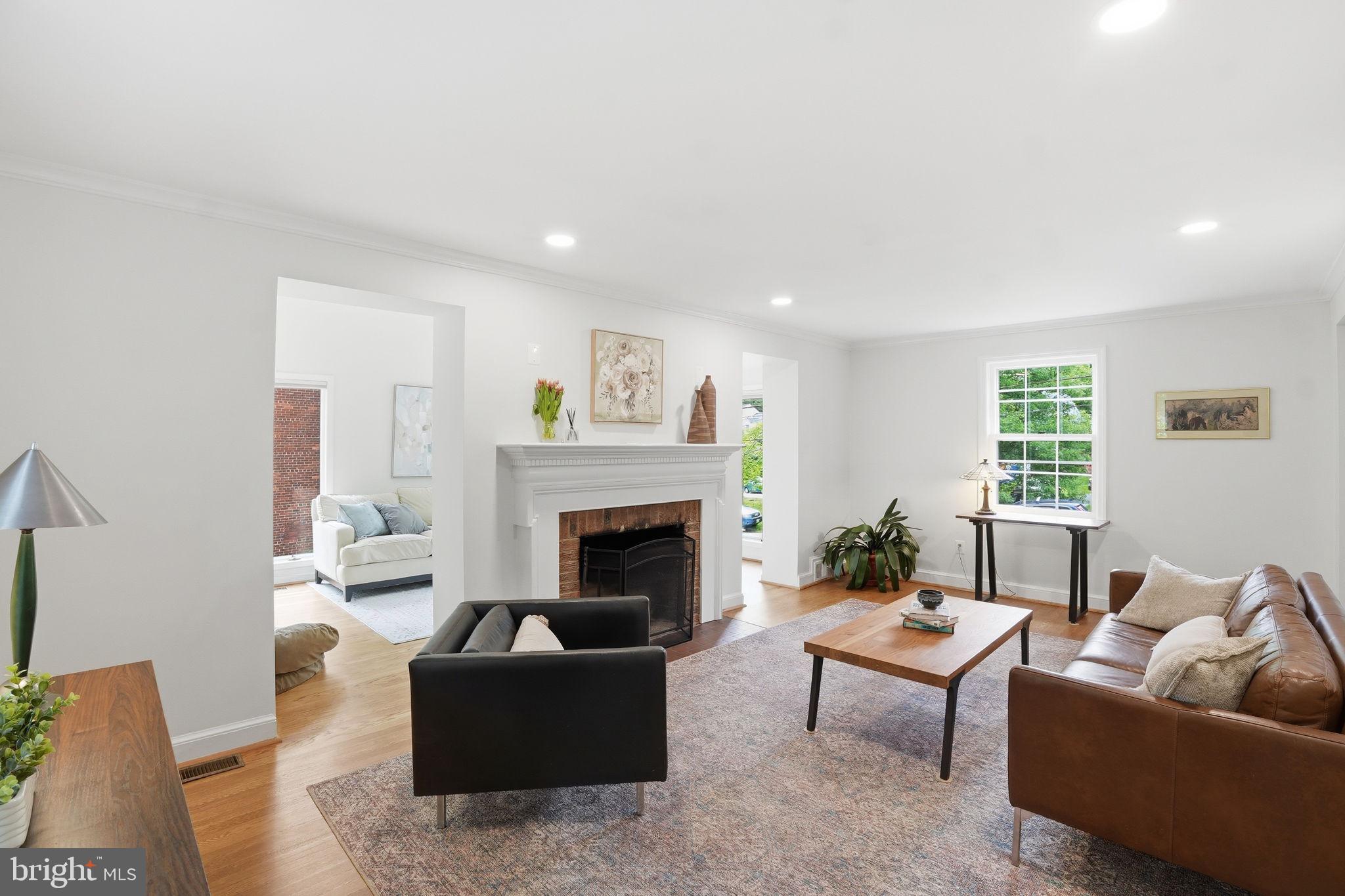 NORTH HILLS - Residential