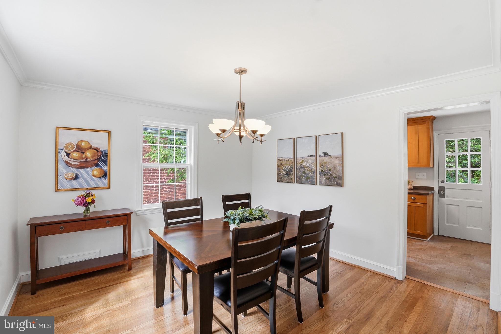 NORTH HILLS - Residential