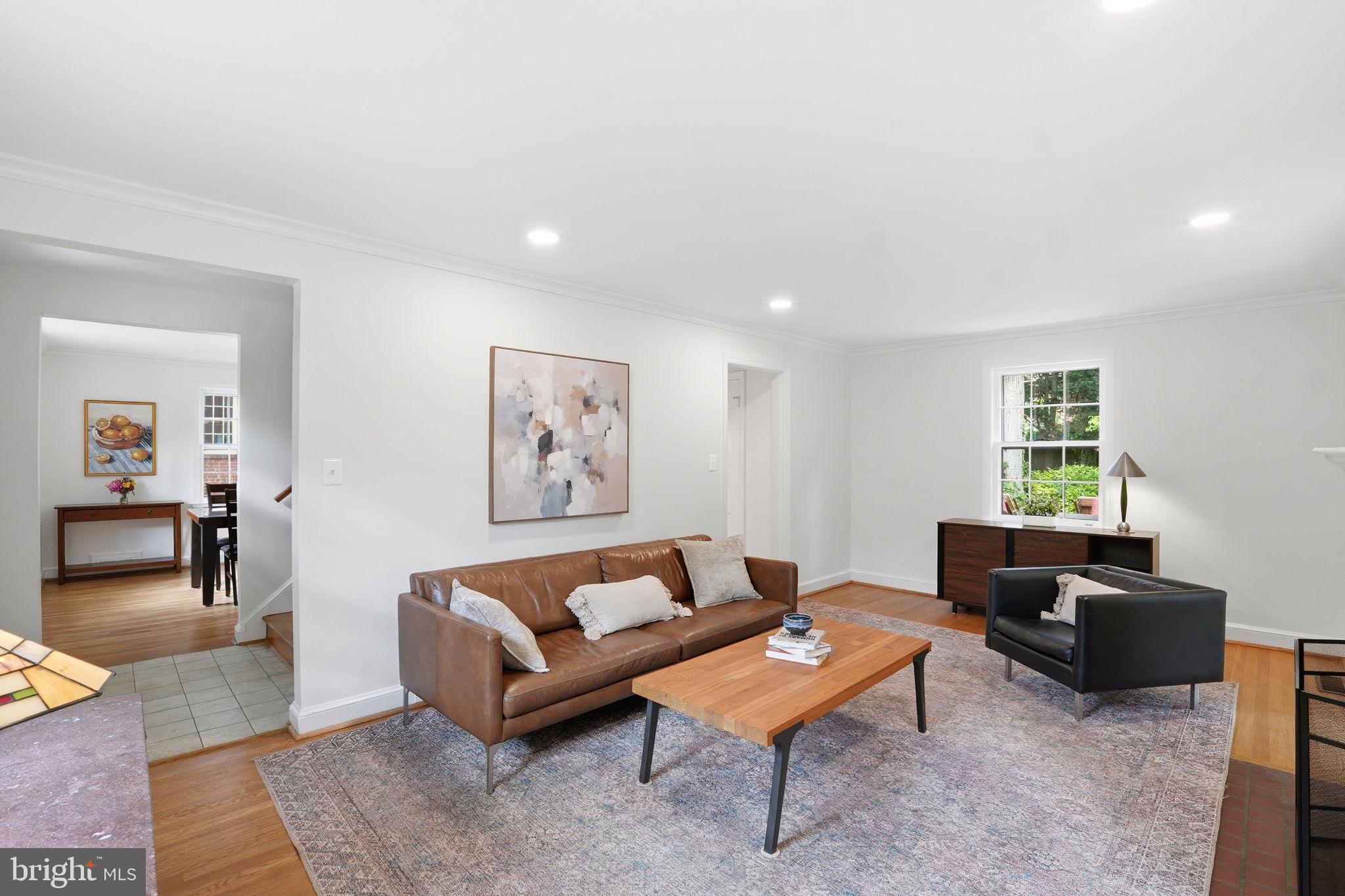 NORTH HILLS - Residential
