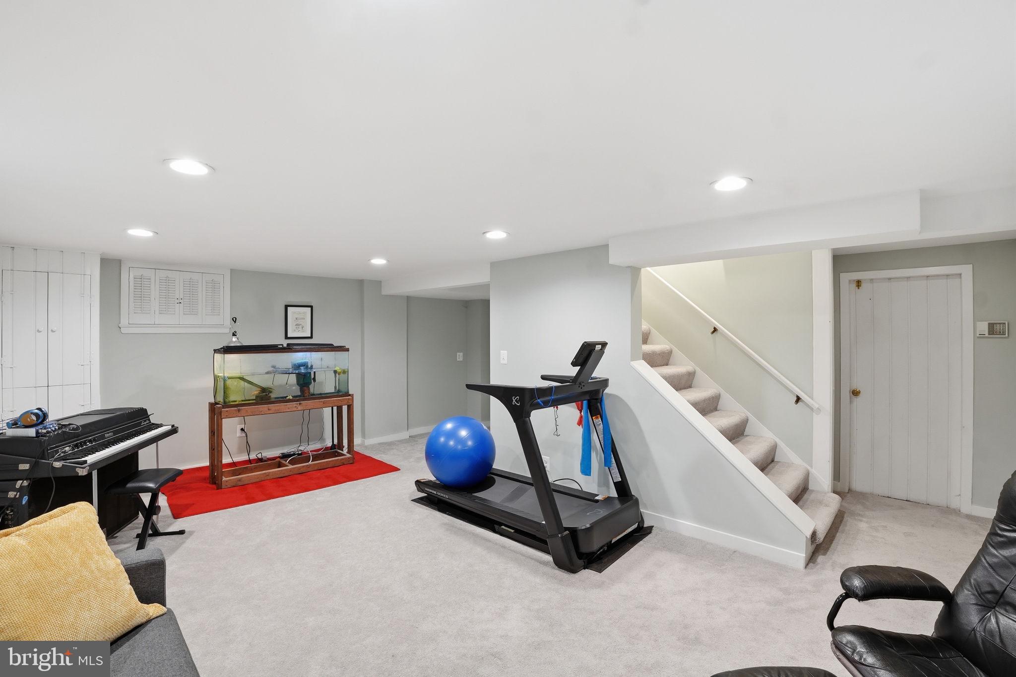 NORTH HILLS - Residential
