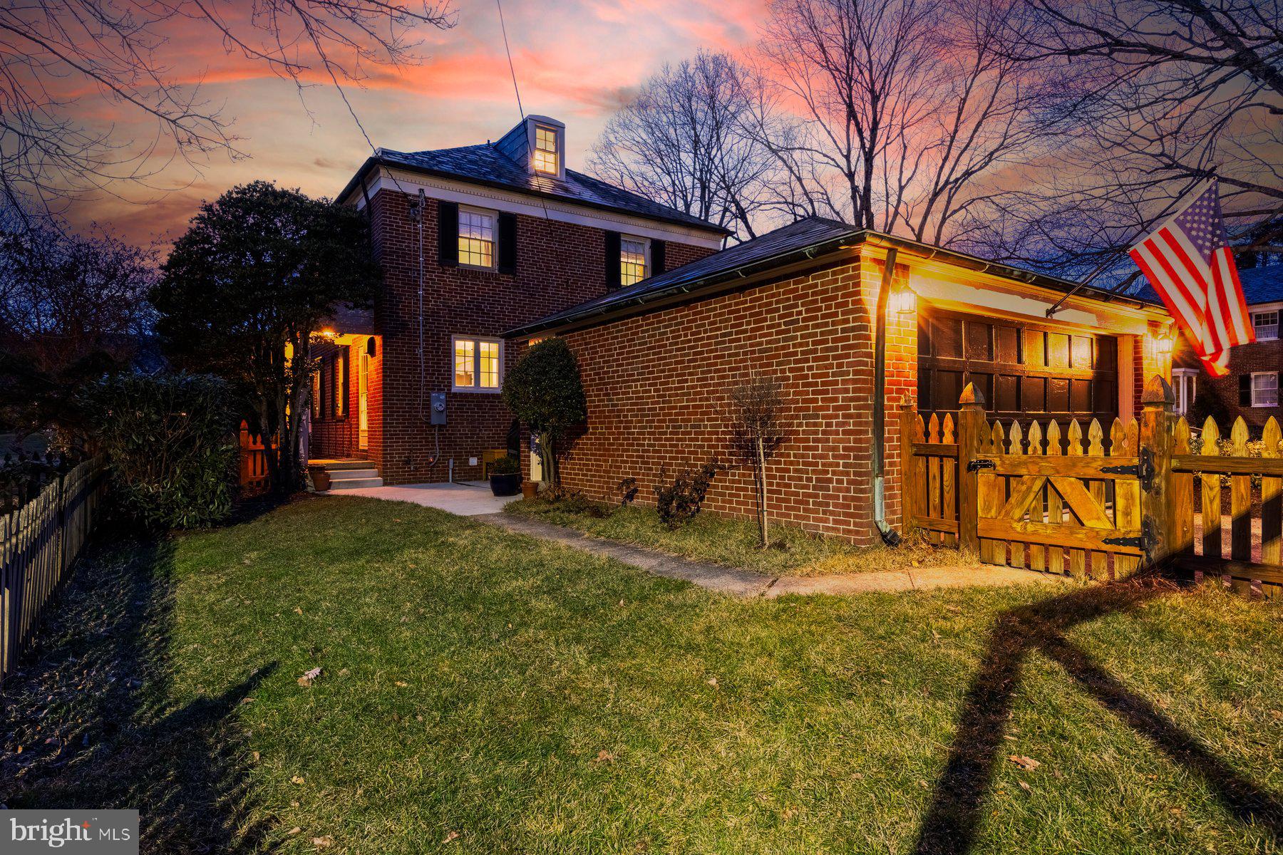 GREATER HOMELAND HISTORIC DISTRICT - Residential