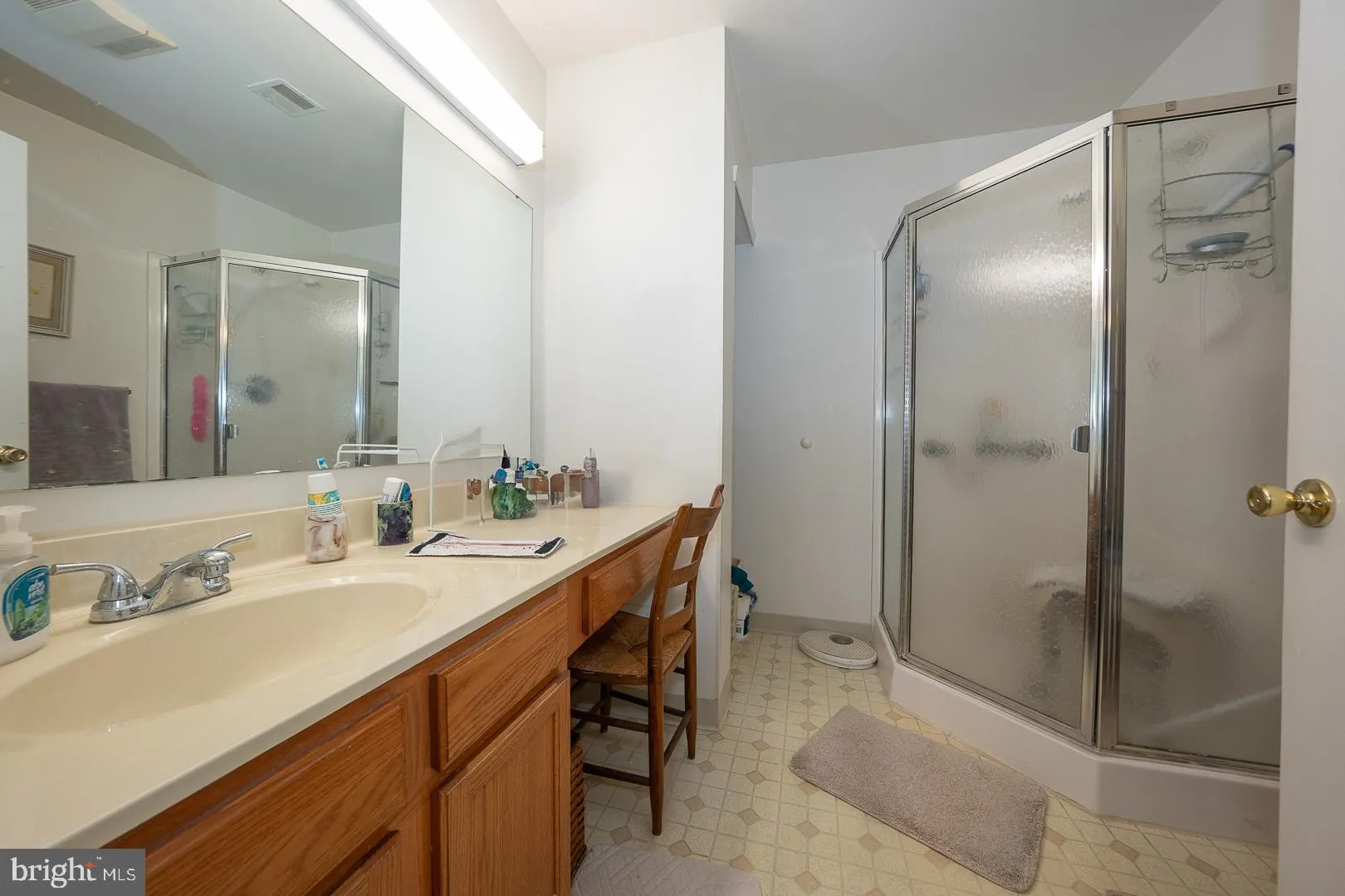 Phoenixville, Pennsylvania 19460, United States, 2 Bedrooms Bedrooms, ,2 BathroomsBathrooms,Residential,Active,15129