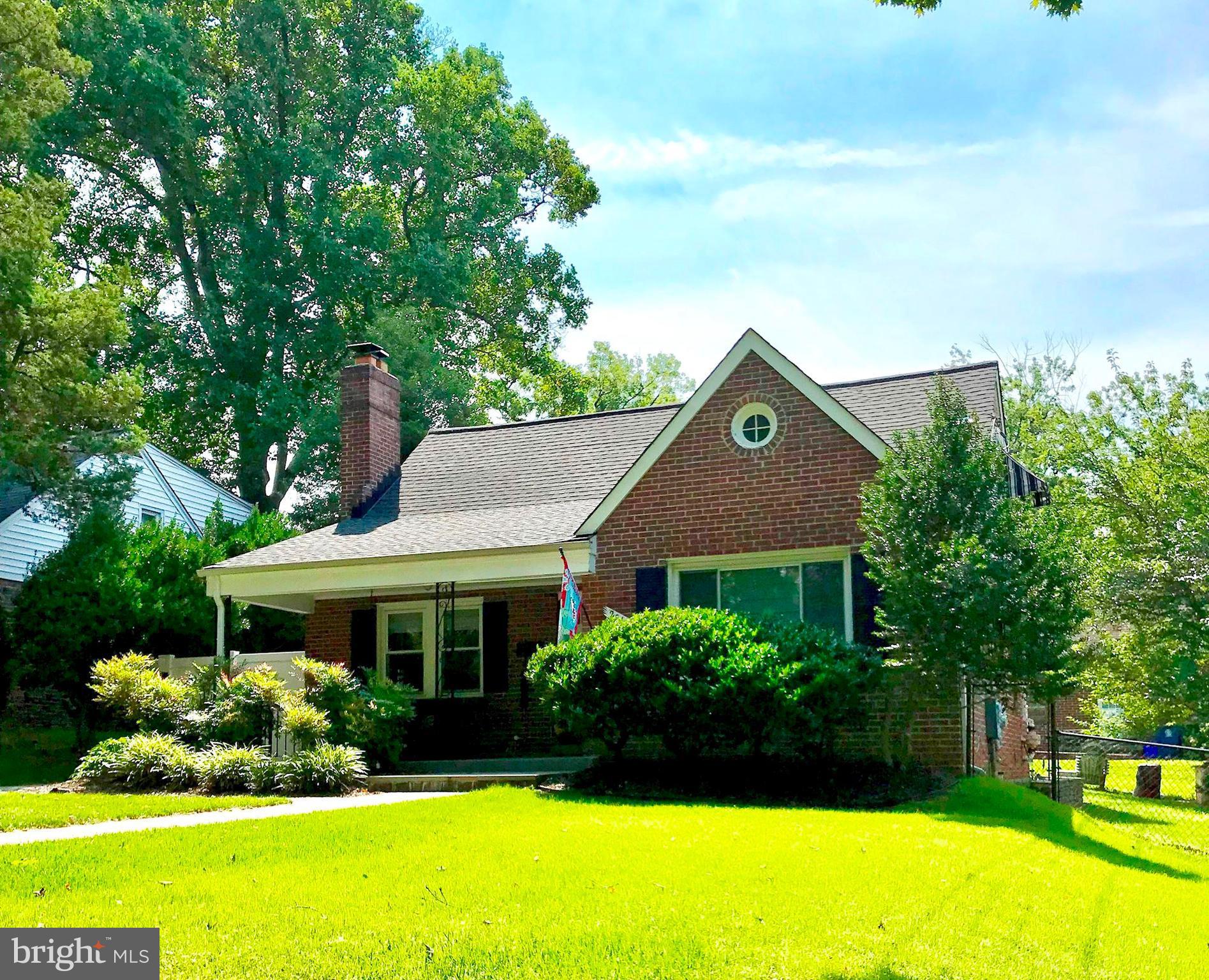 WOODSIDE KNOLLS - Residential