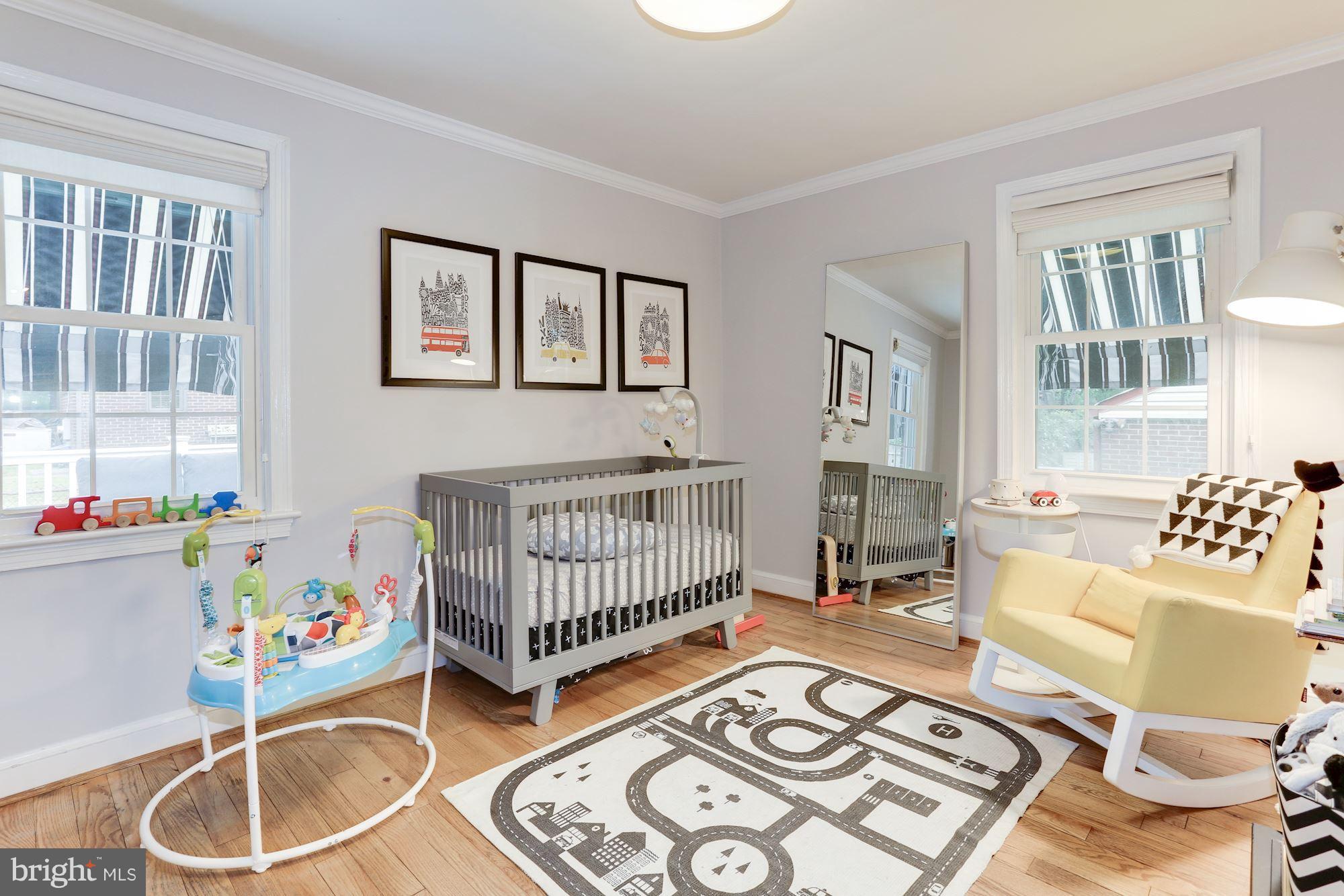 WOODSIDE KNOLLS - Residential