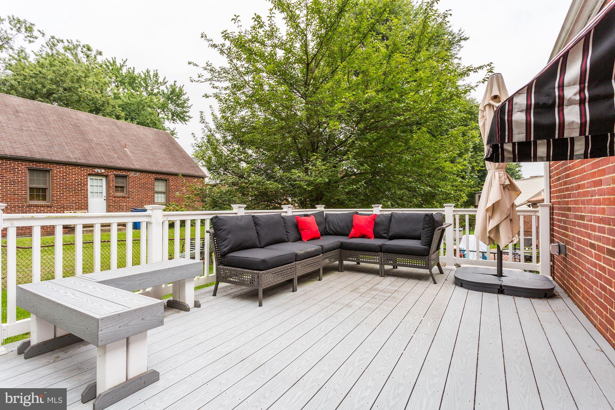 WOODSIDE KNOLLS - Residential