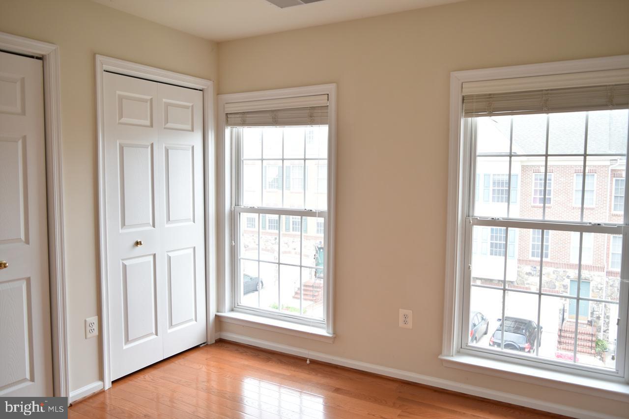WILLOW OAKS - Residential