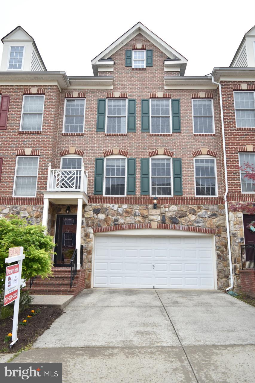 WILLOW OAKS - Residential