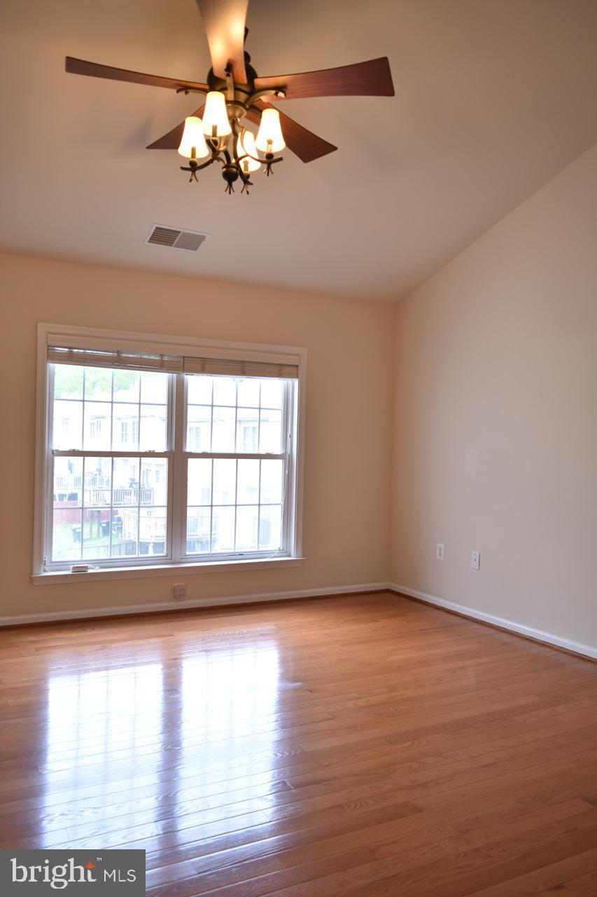 WILLOW OAKS - Residential