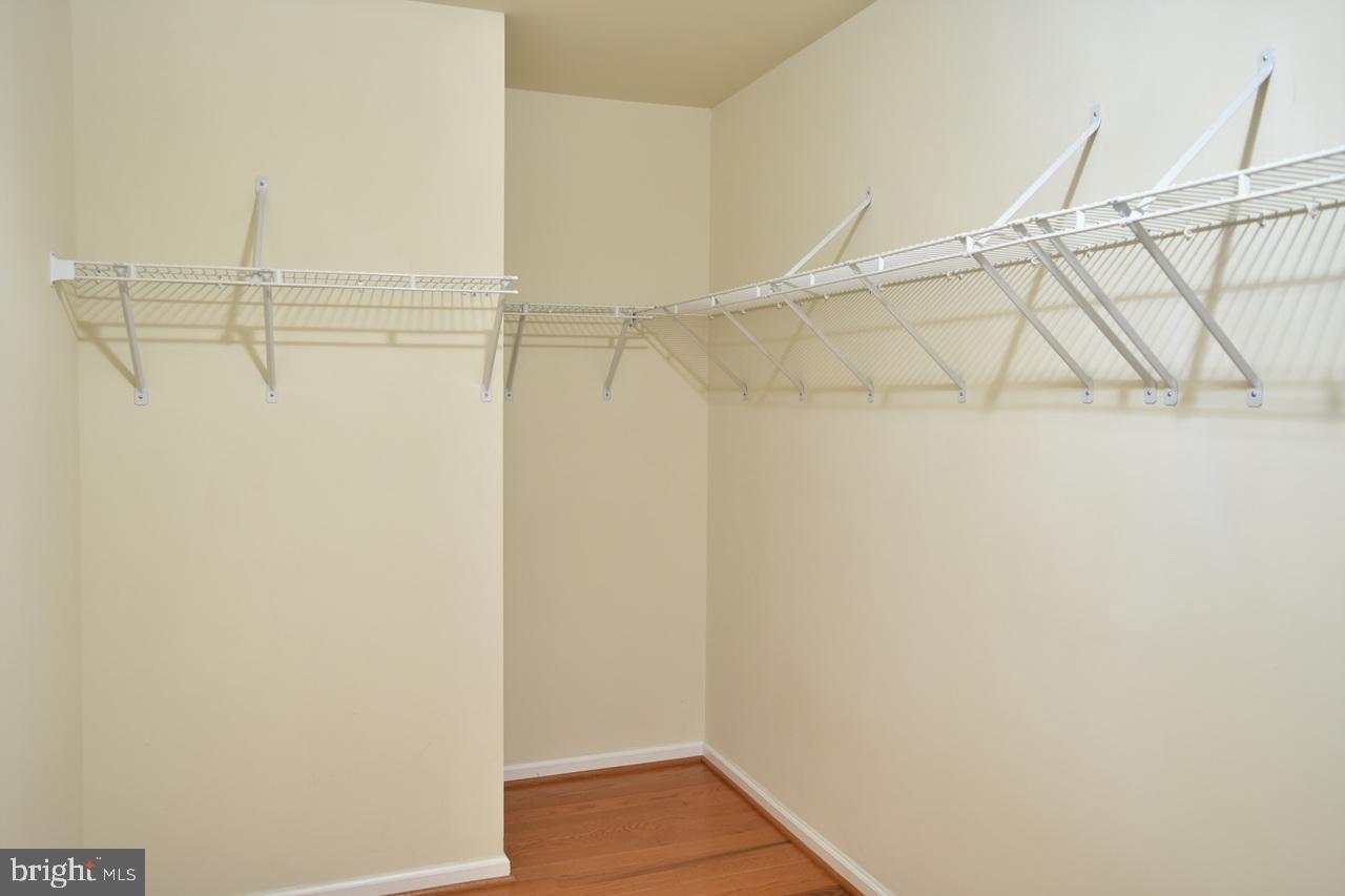 WILLOW OAKS - Residential