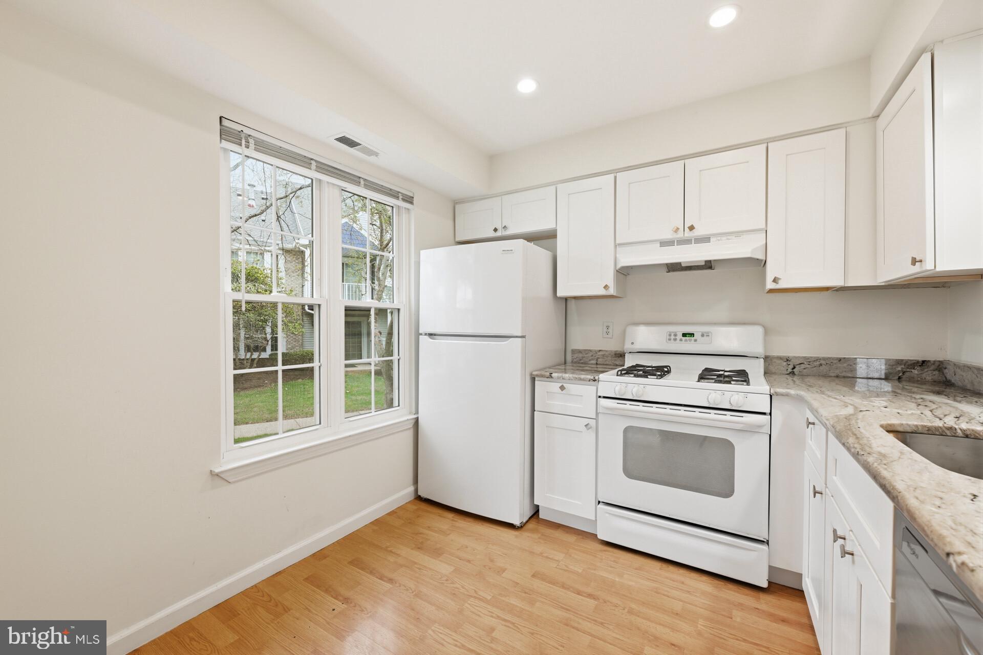 NEWTOWN GRANT - Residential