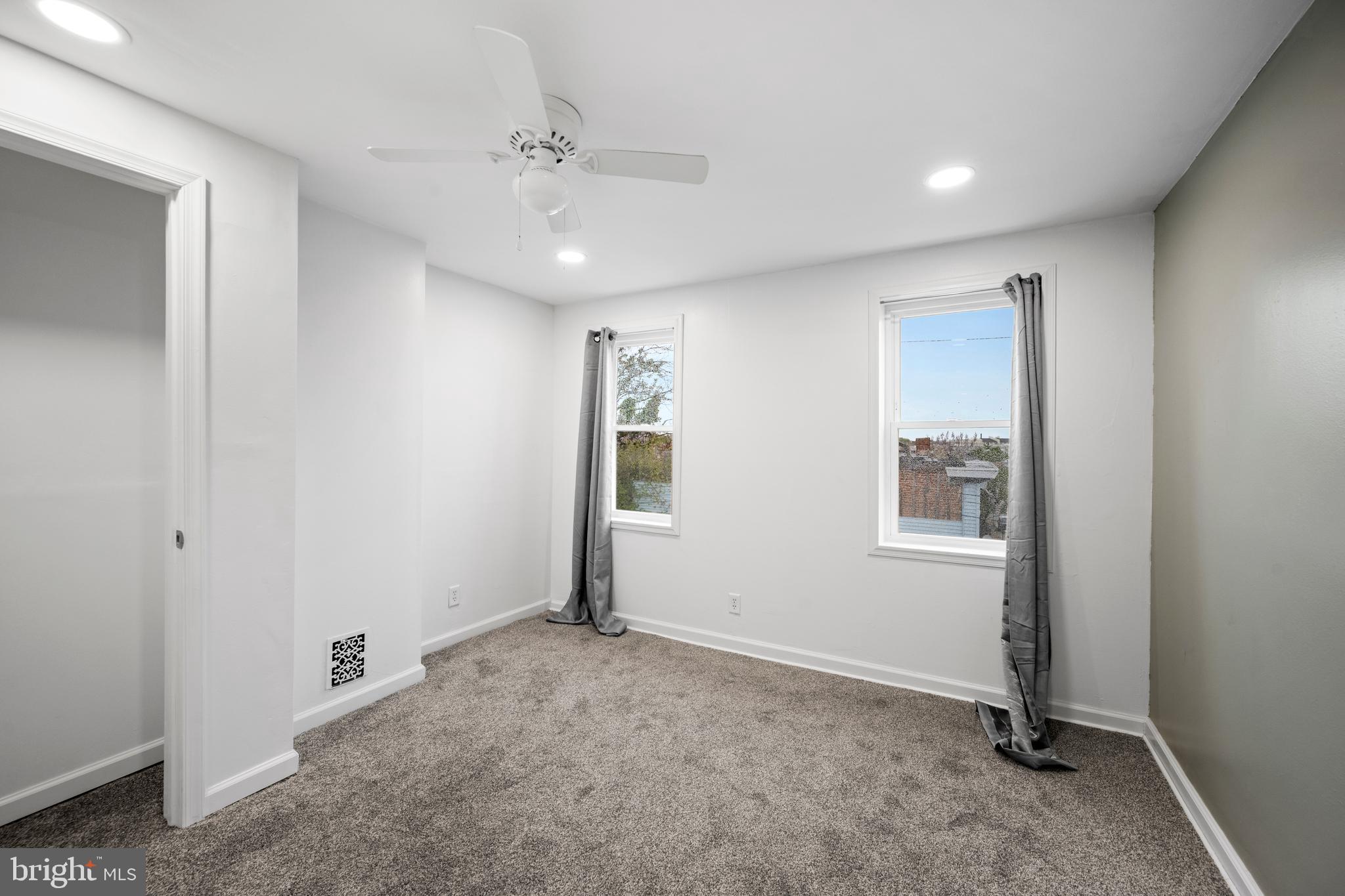WALBROOK - Residential