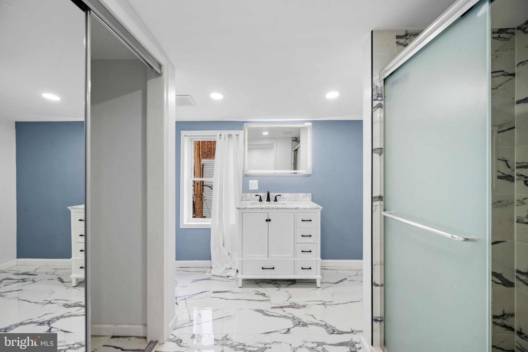 WALBROOK - Residential