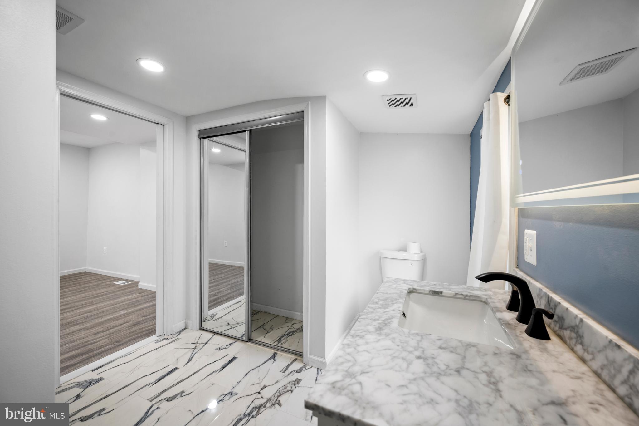 WALBROOK - Residential
