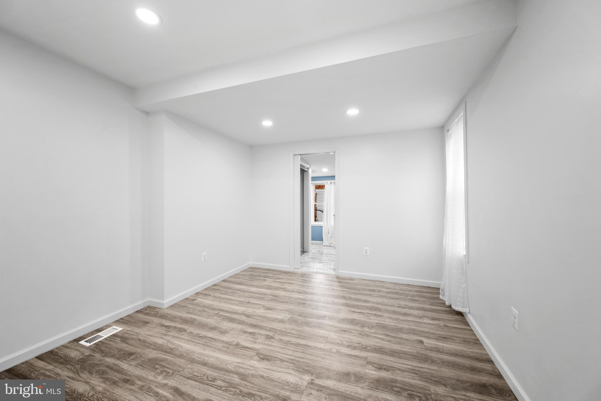WALBROOK - Residential