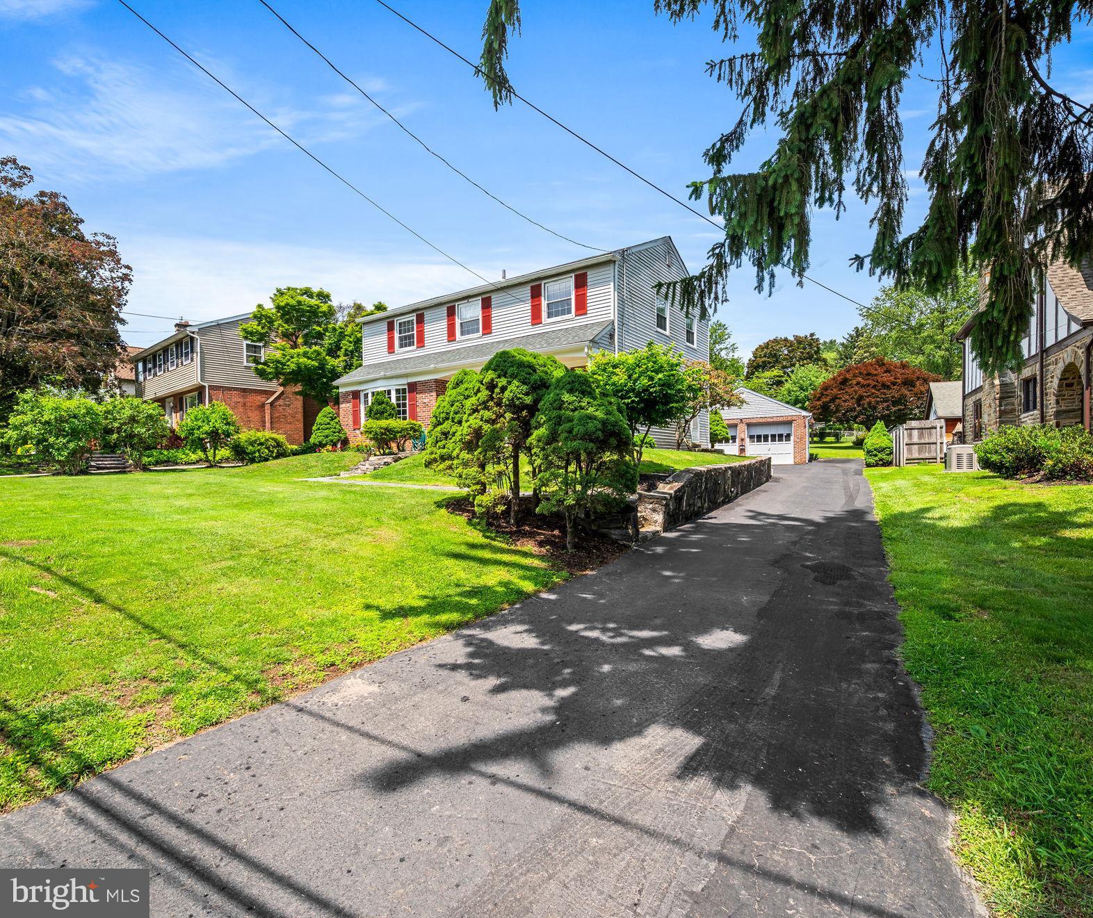719 PINE RIDGE ROAD