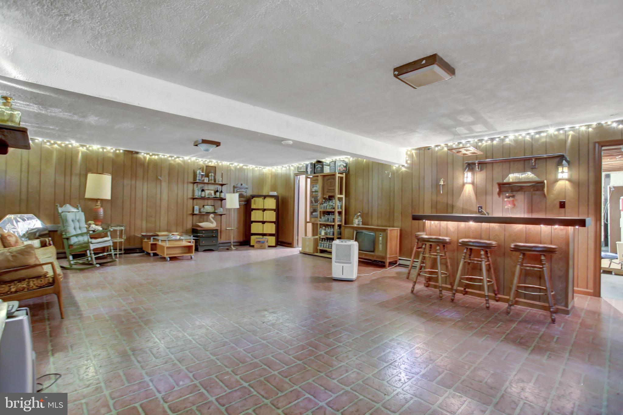 WASHINGTON BOROUGH - Residential