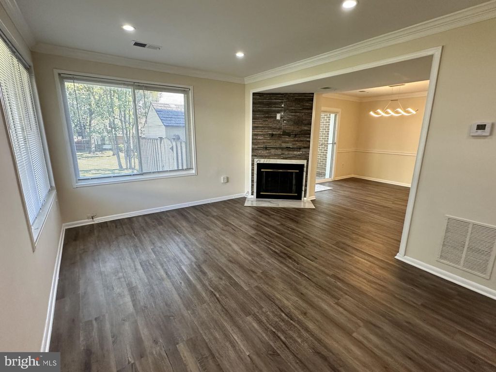 Photo of 18605 Turmeric Court, GERMANTOWN, MD 20874 (MLS # MDMC2201944)