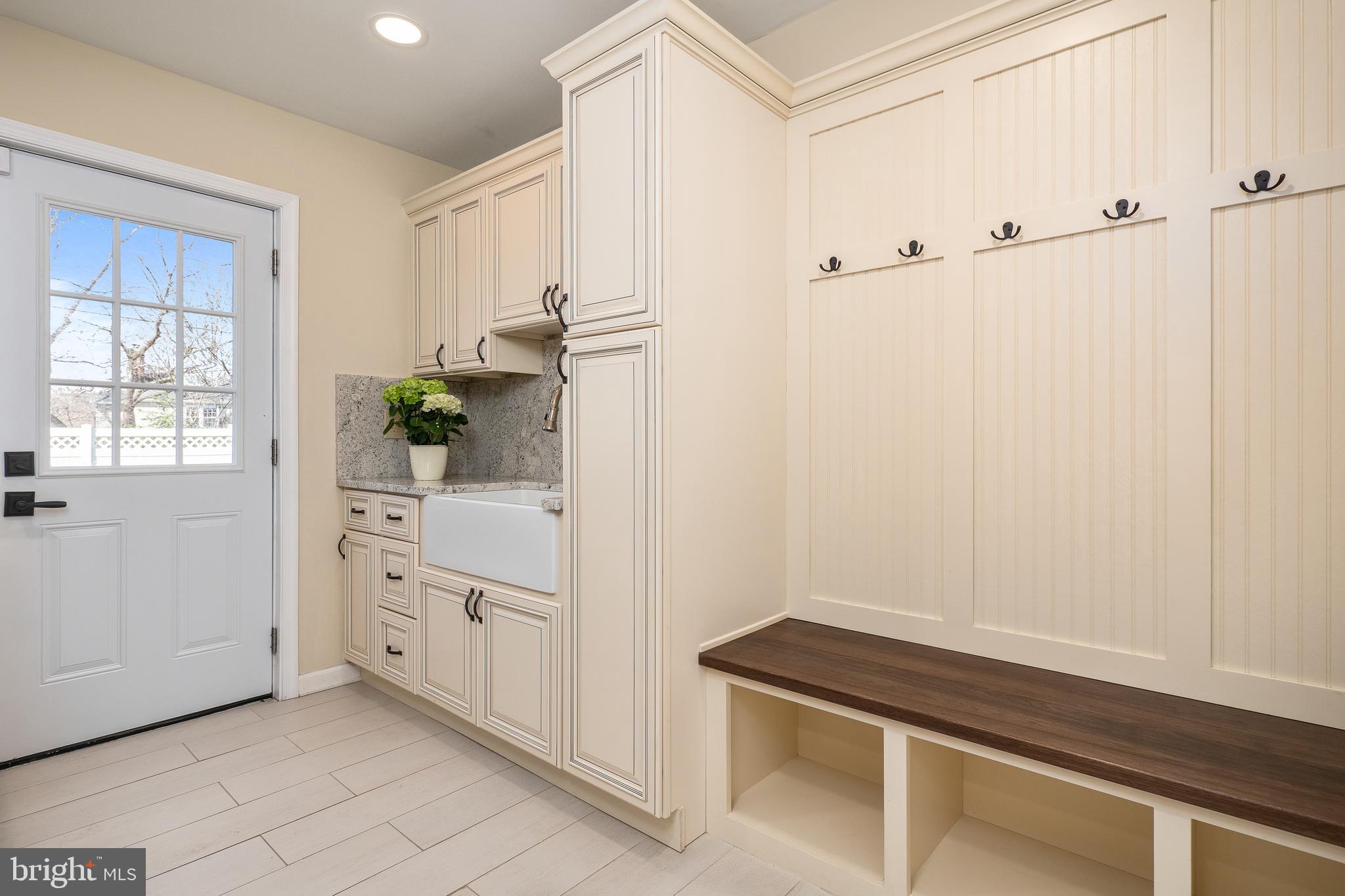 BRIDLE PATH CROSSING - Residential