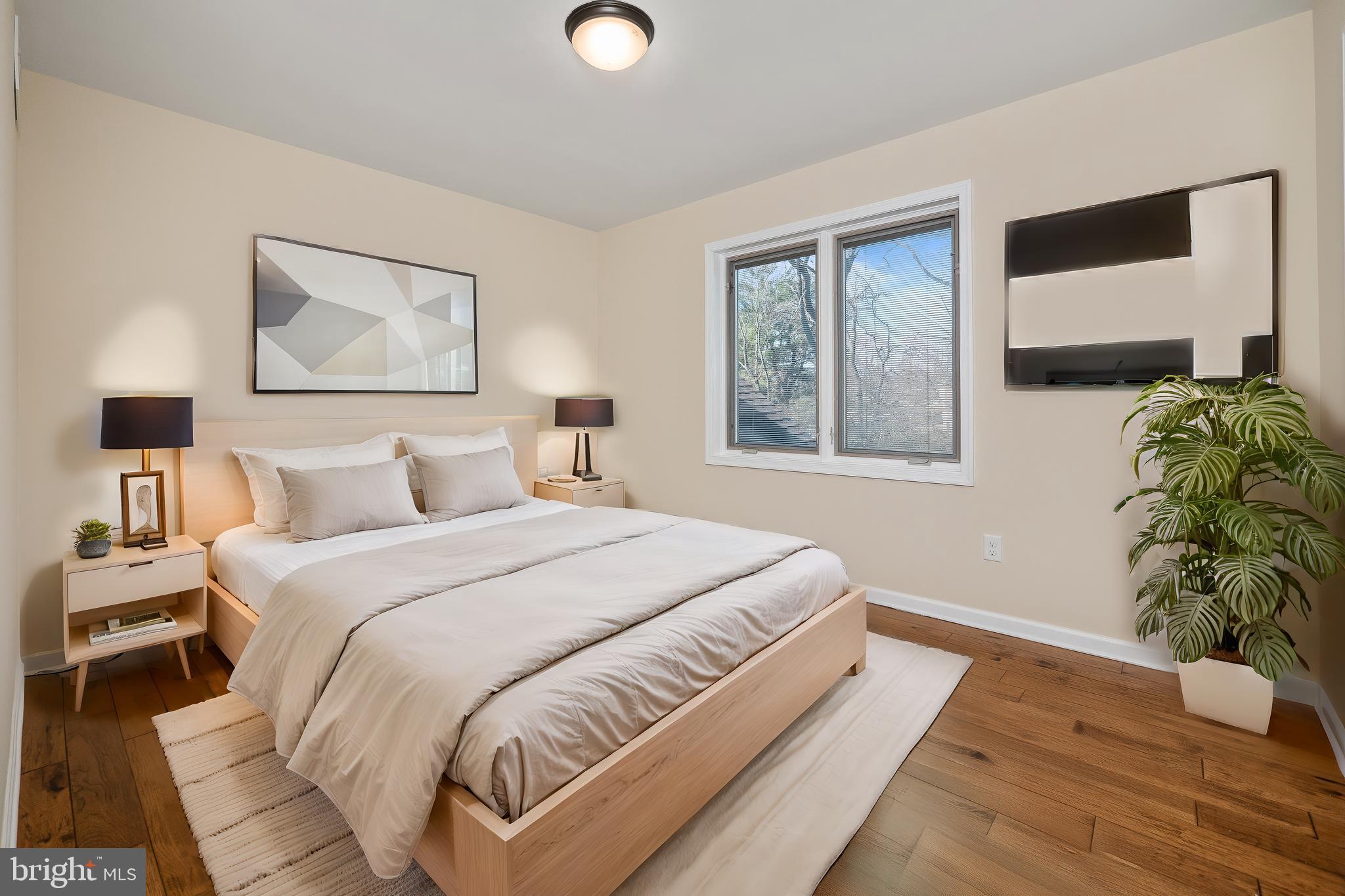 BRIDLE PATH CROSSING - Residential