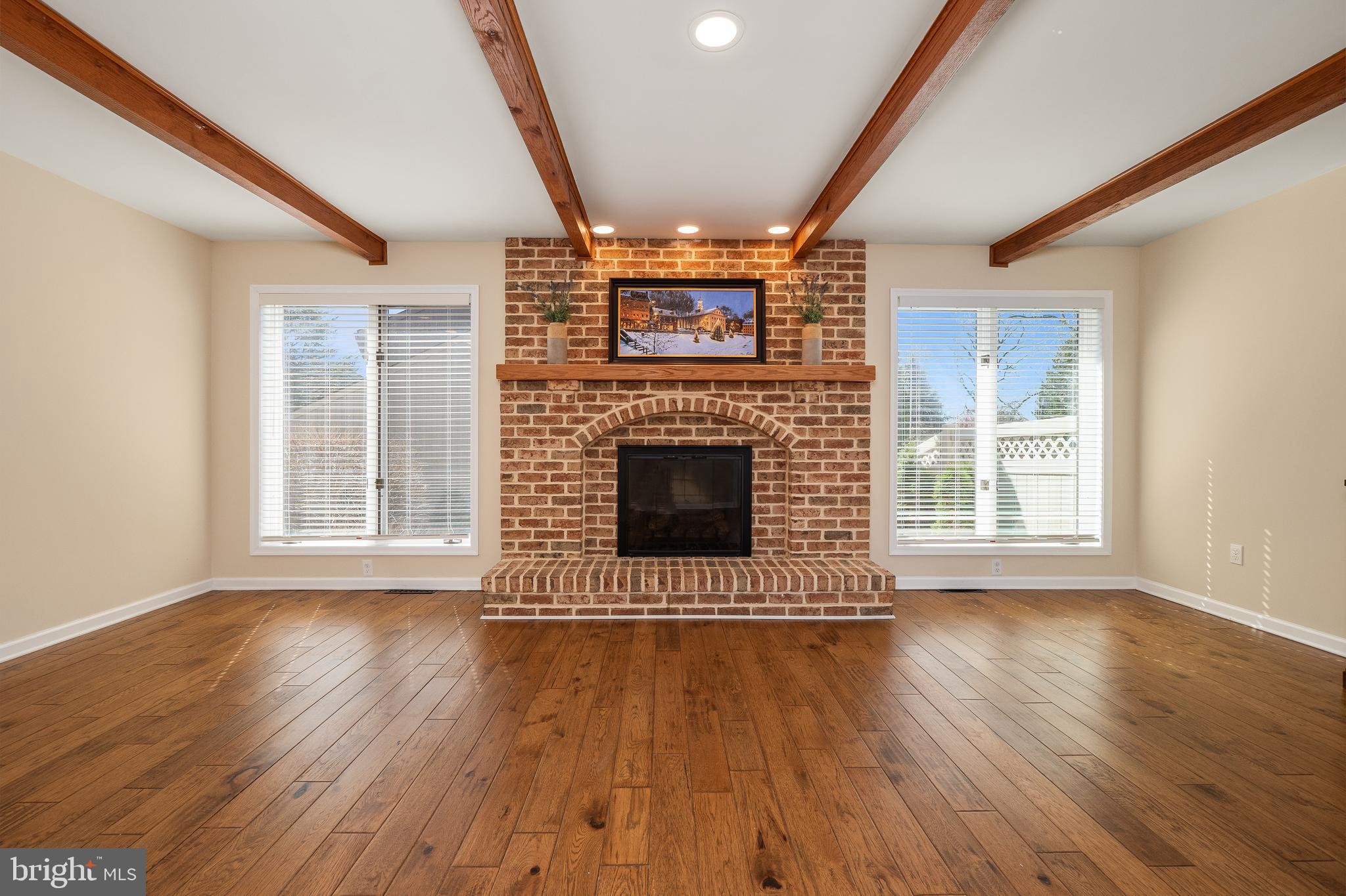 BRIDLE PATH CROSSING - Residential