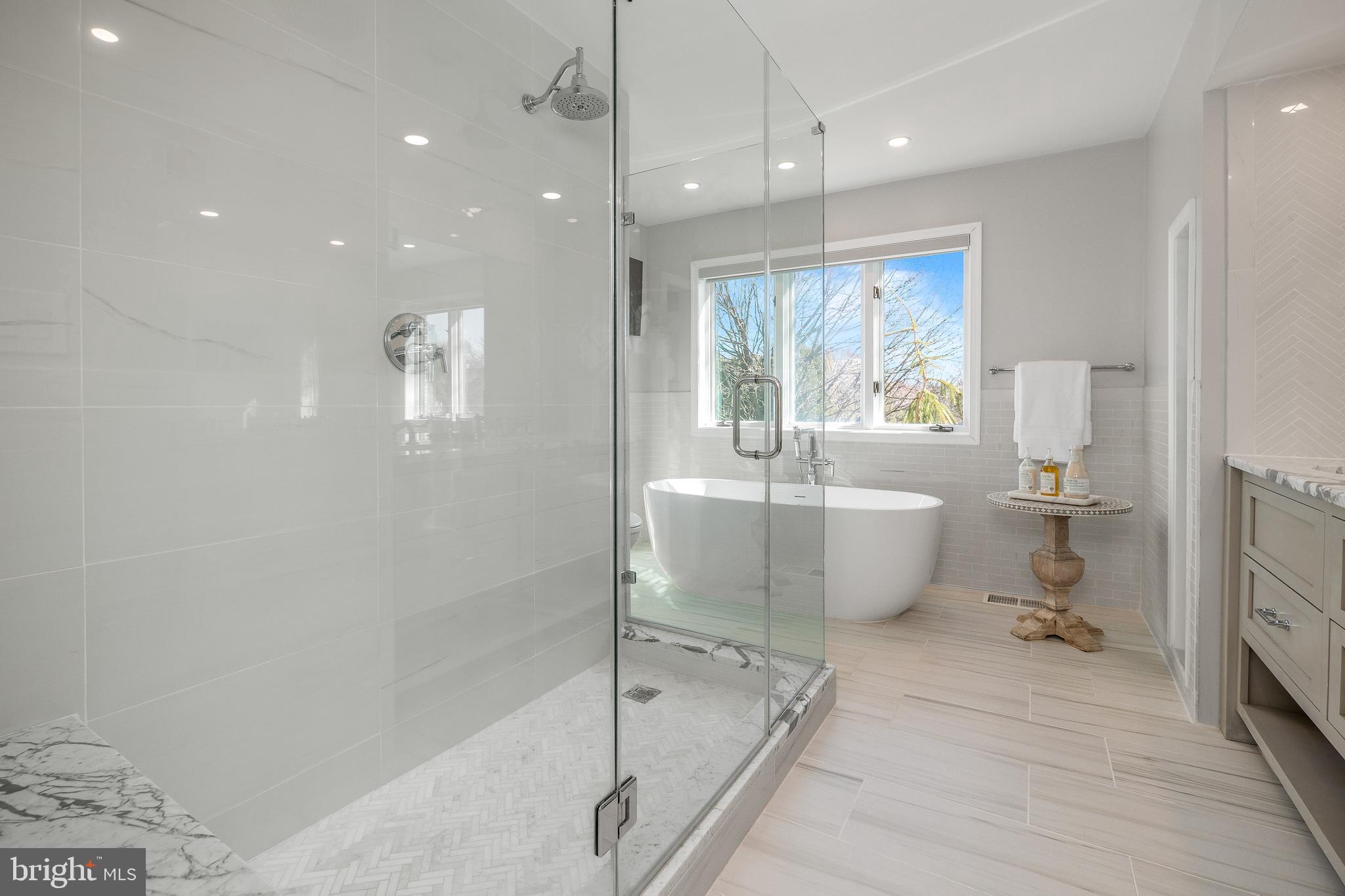 BRIDLE PATH CROSSING - Residential