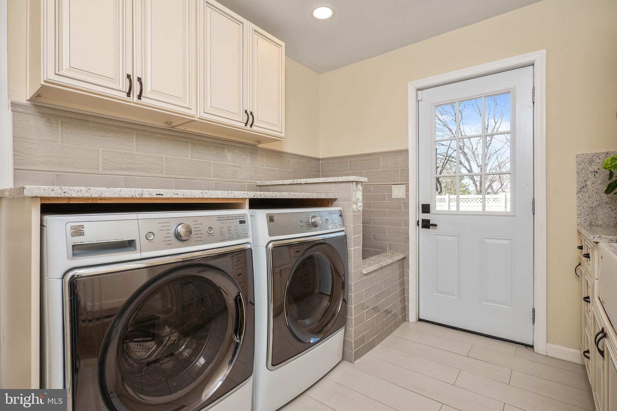 BRIDLE PATH CROSSING - Residential