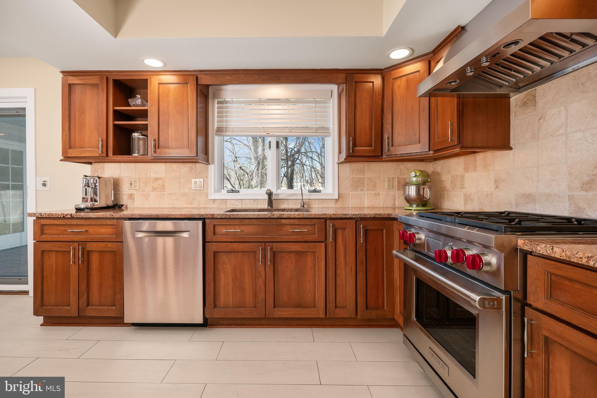 BRIDLE PATH CROSSING - Residential