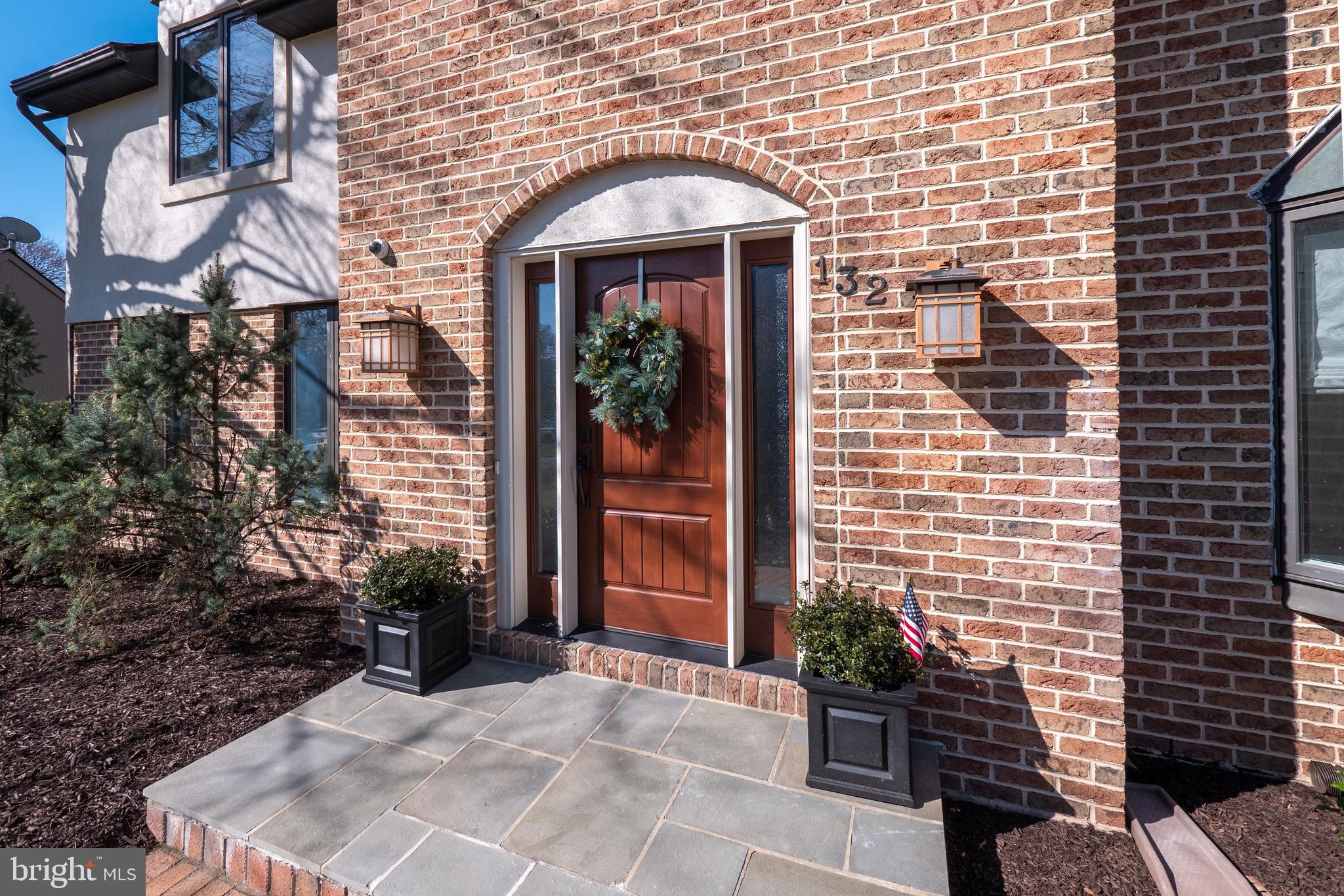 BRIDLE PATH CROSSING - Residential