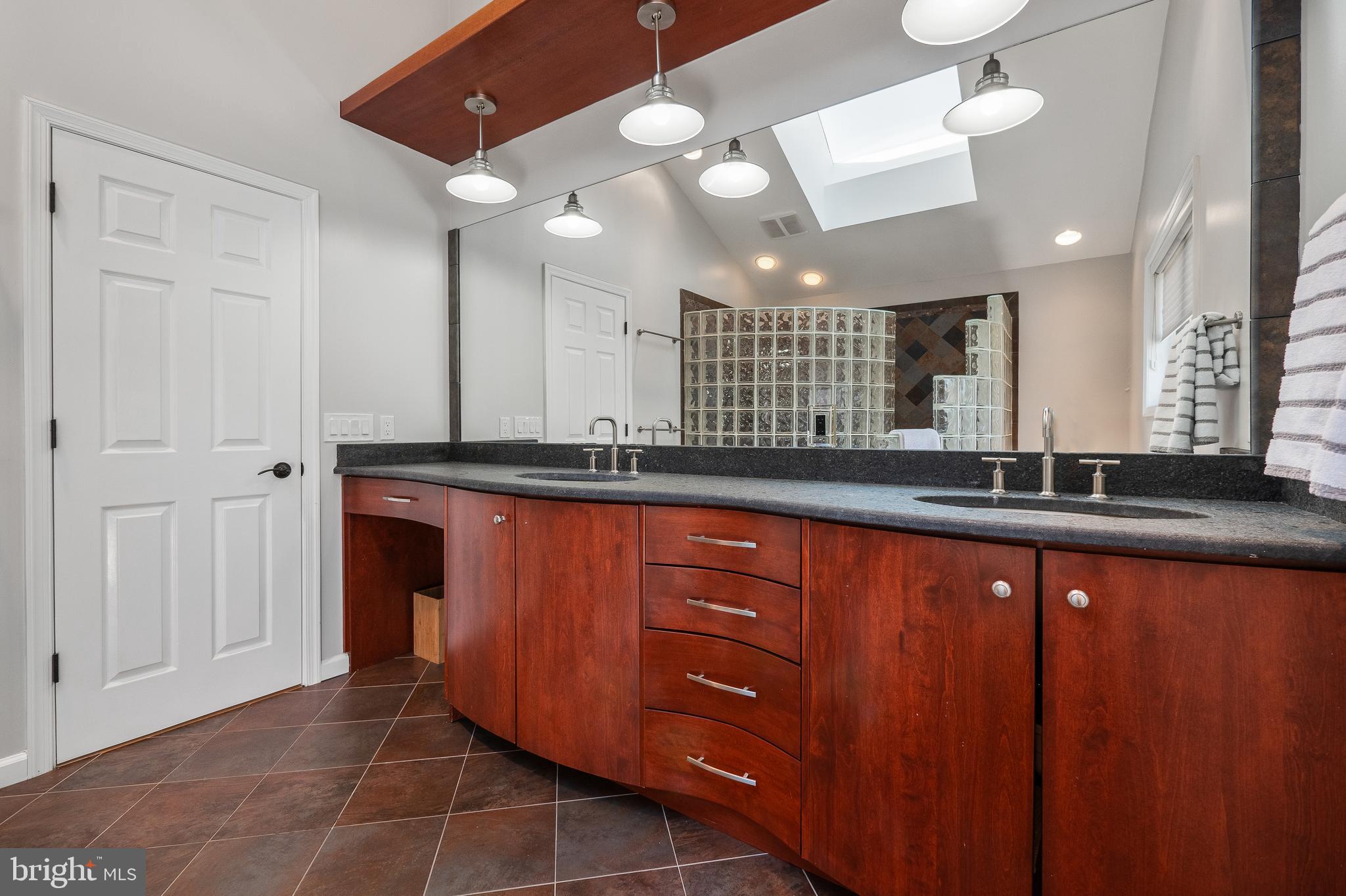 BRIDLE PATH CROSSING - Residential