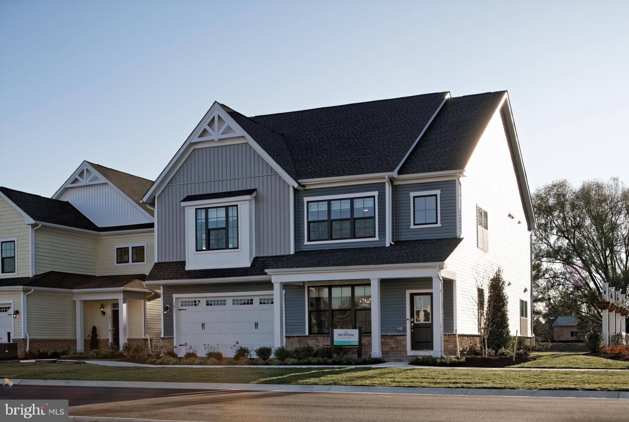 1011 CHAMPLAIN COURT