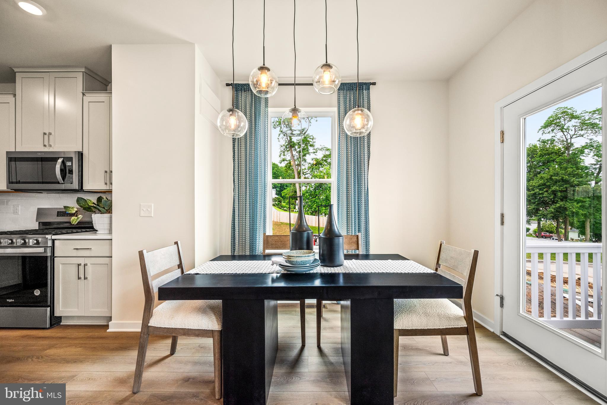 DOWNINGTOWN RIDGE - Residential