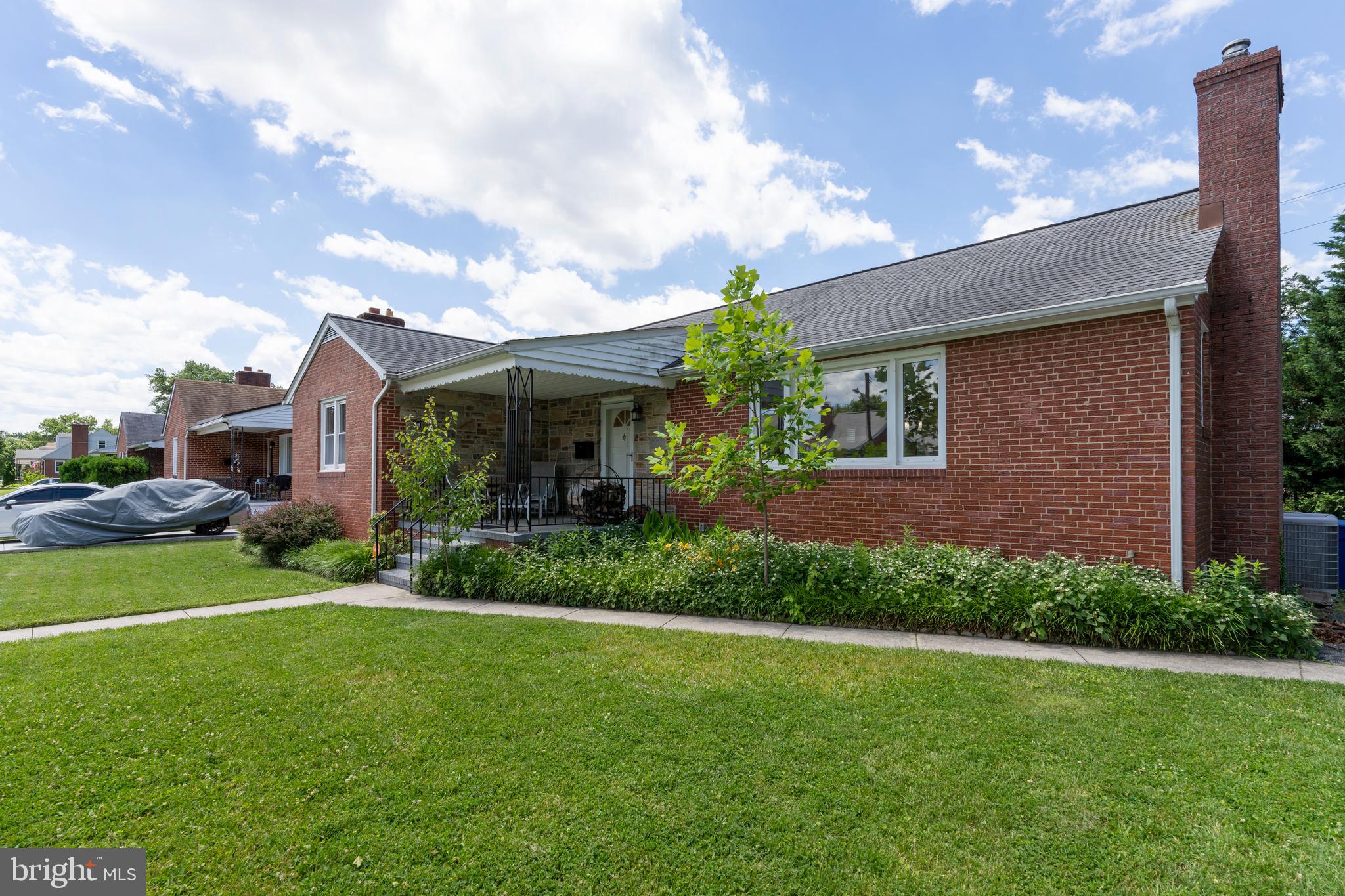 LAURELDALE - Residential