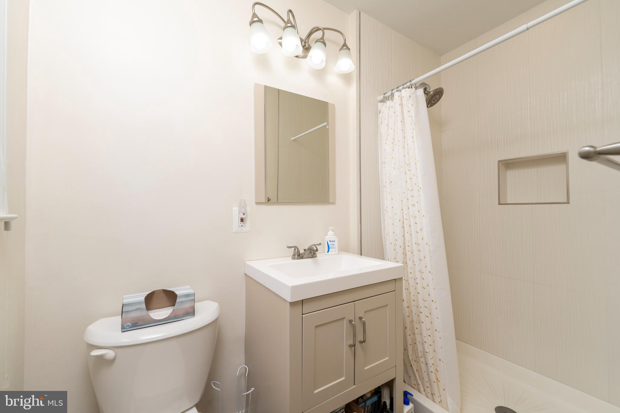 LAURELDALE - Residential