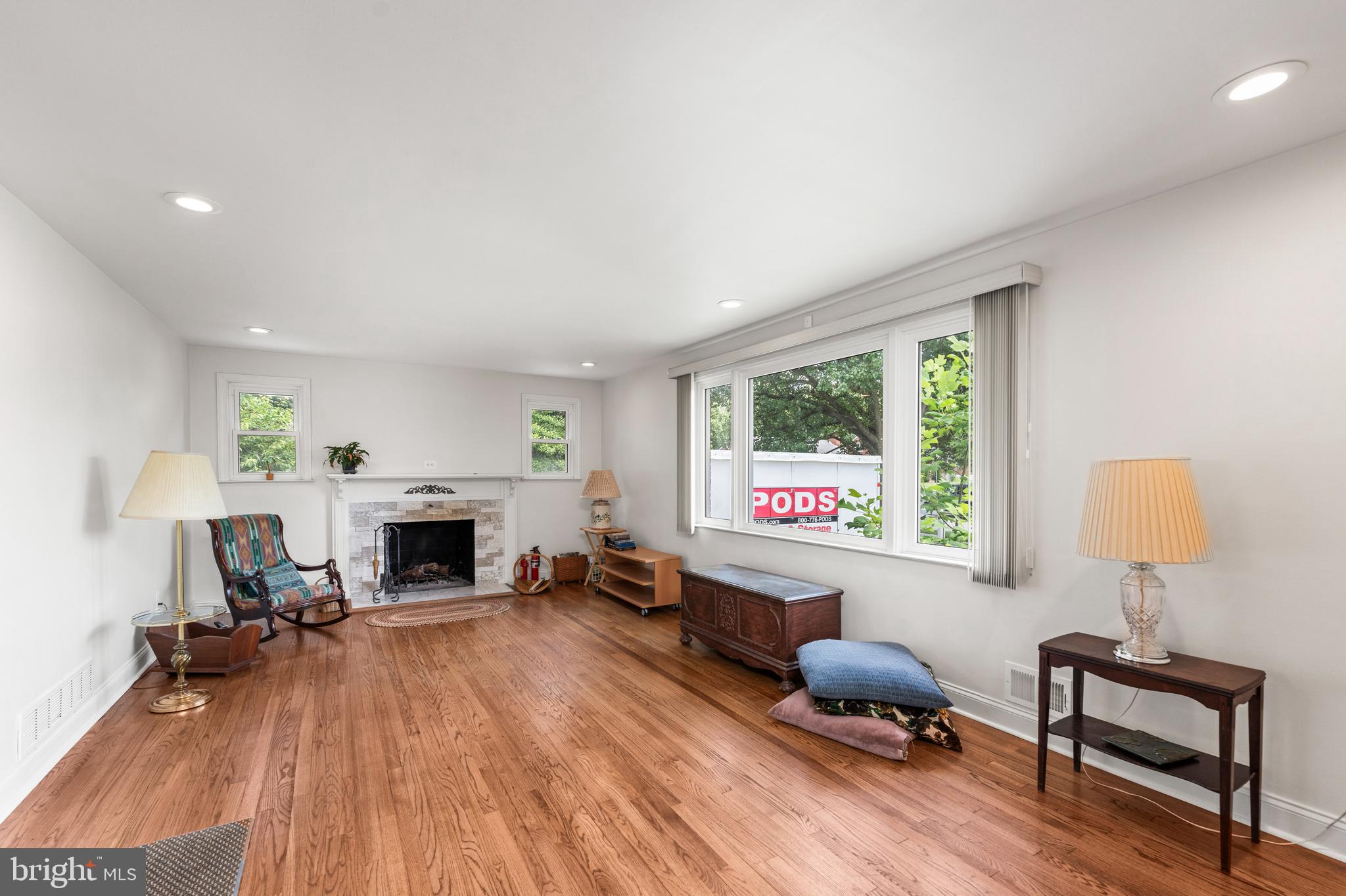 LAURELDALE - Residential