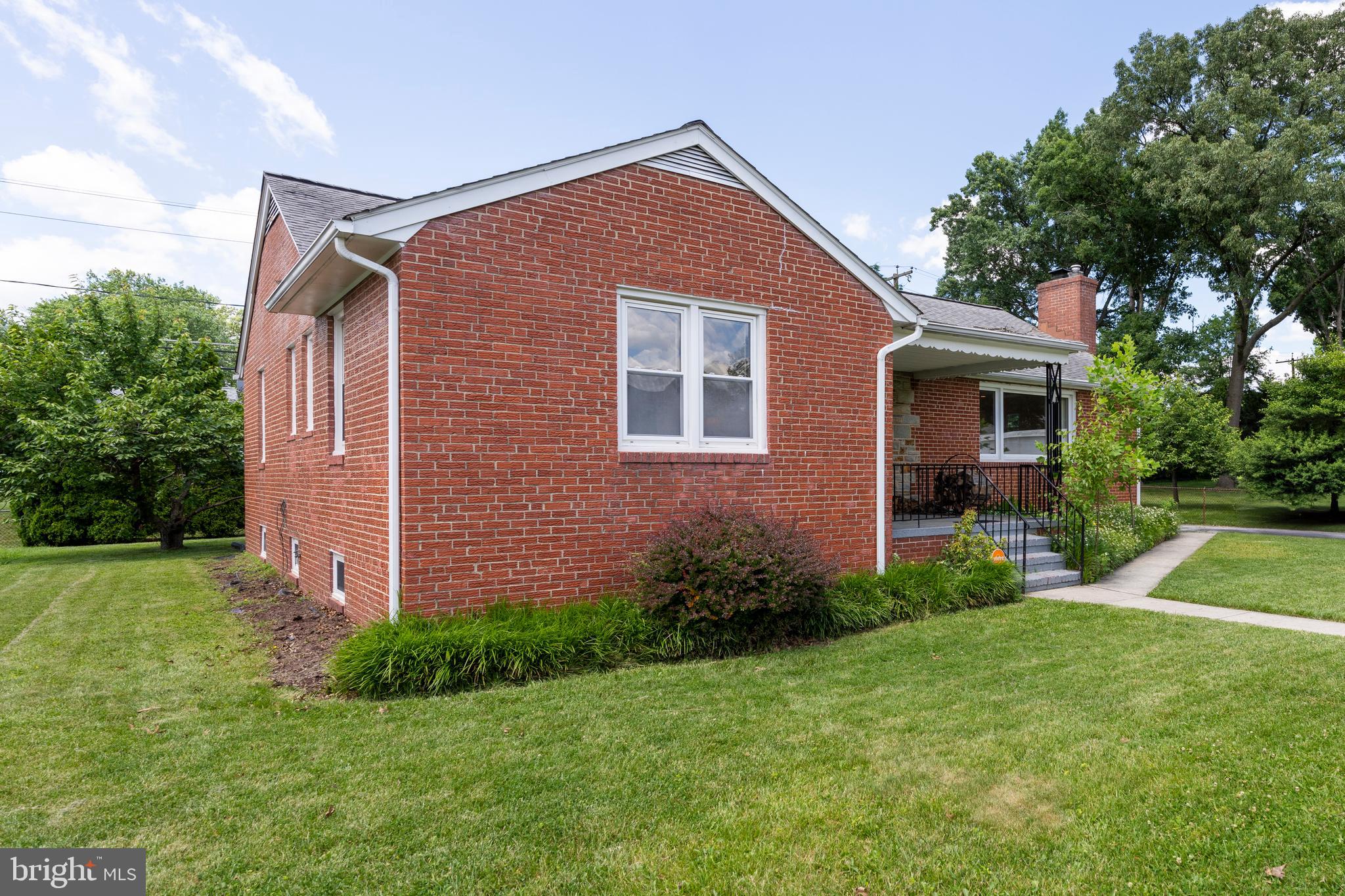 LAURELDALE - Residential