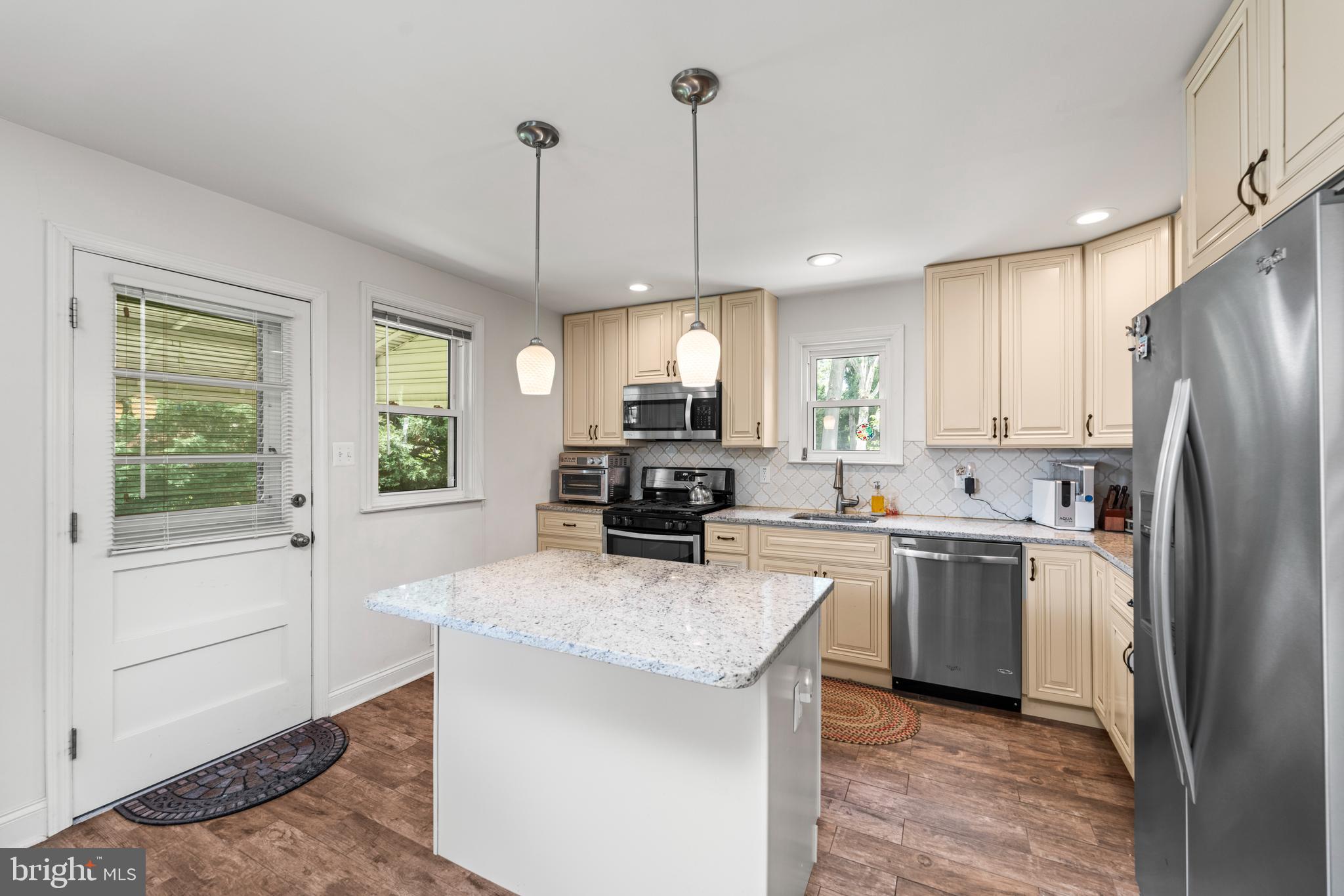 LAURELDALE - Residential