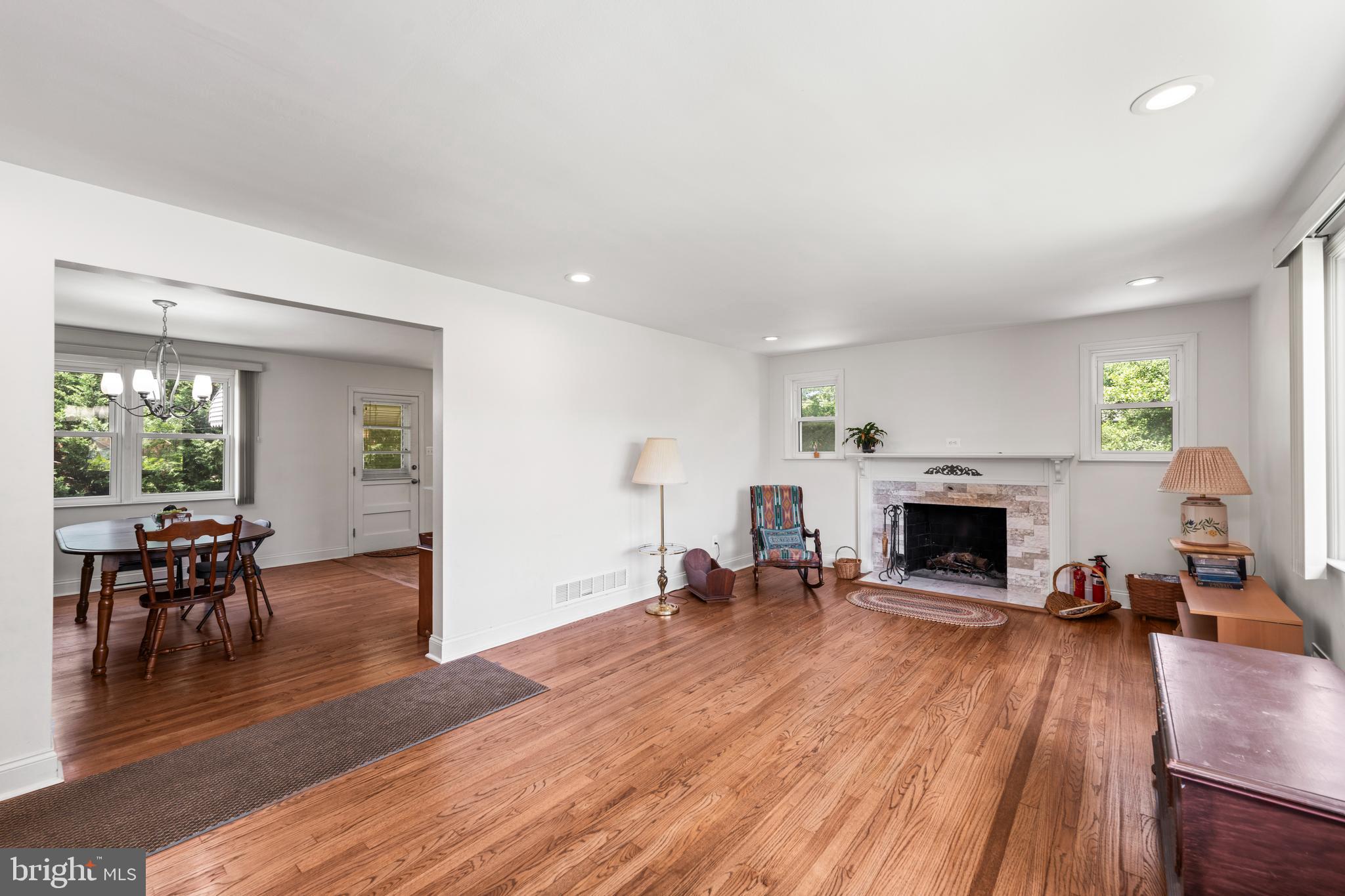 LAURELDALE - Residential