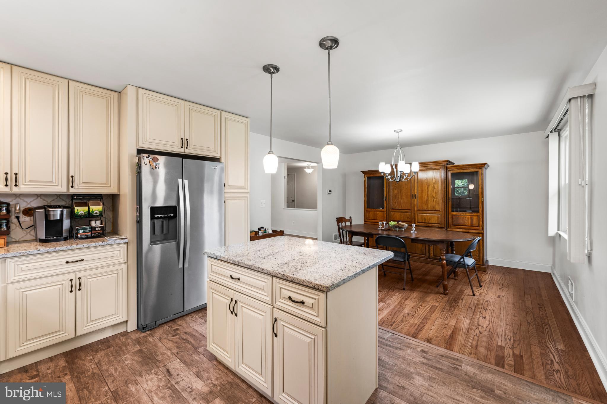 LAURELDALE - Residential