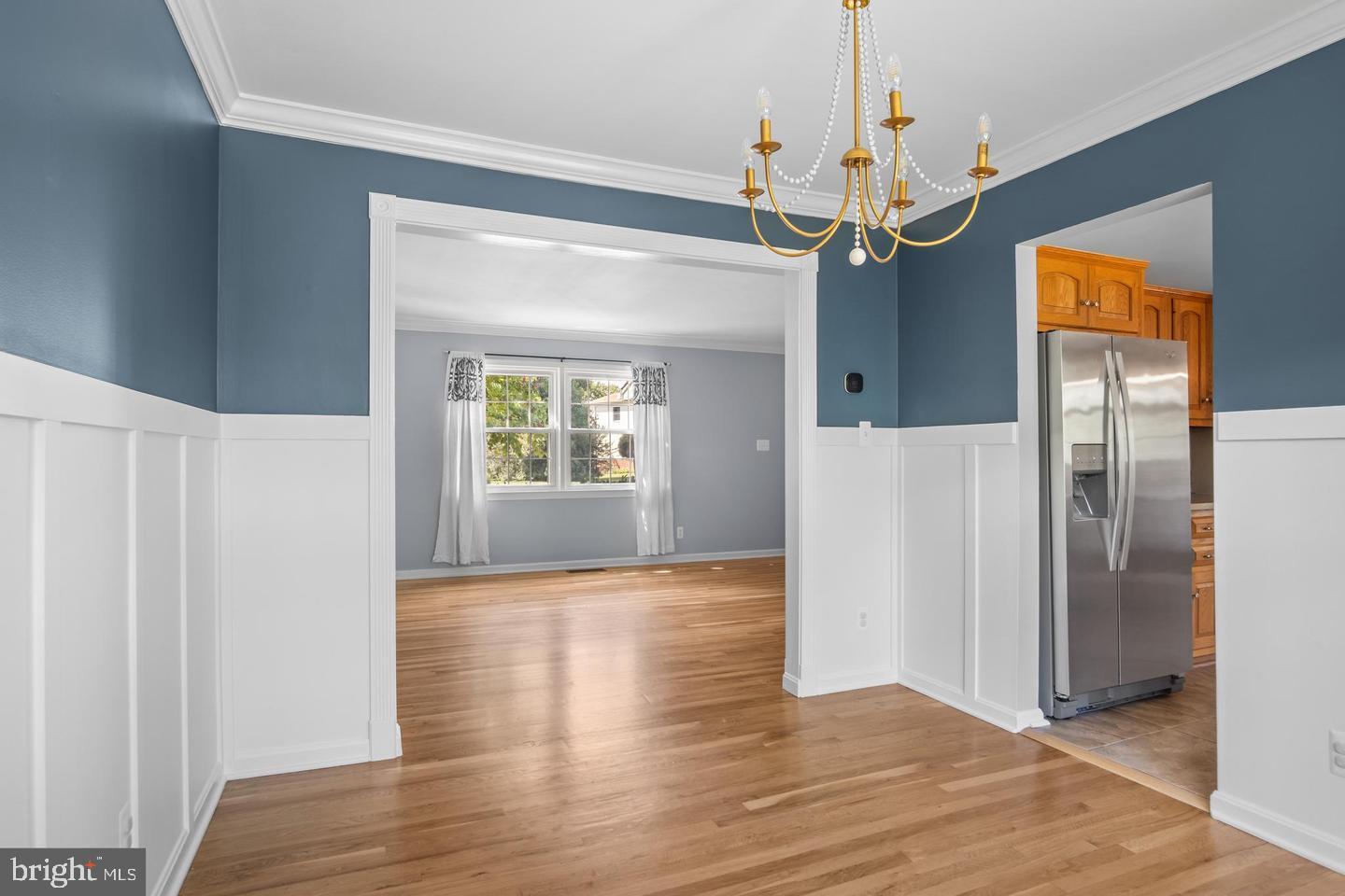 ROSE HILL MANOR - Residential Lease